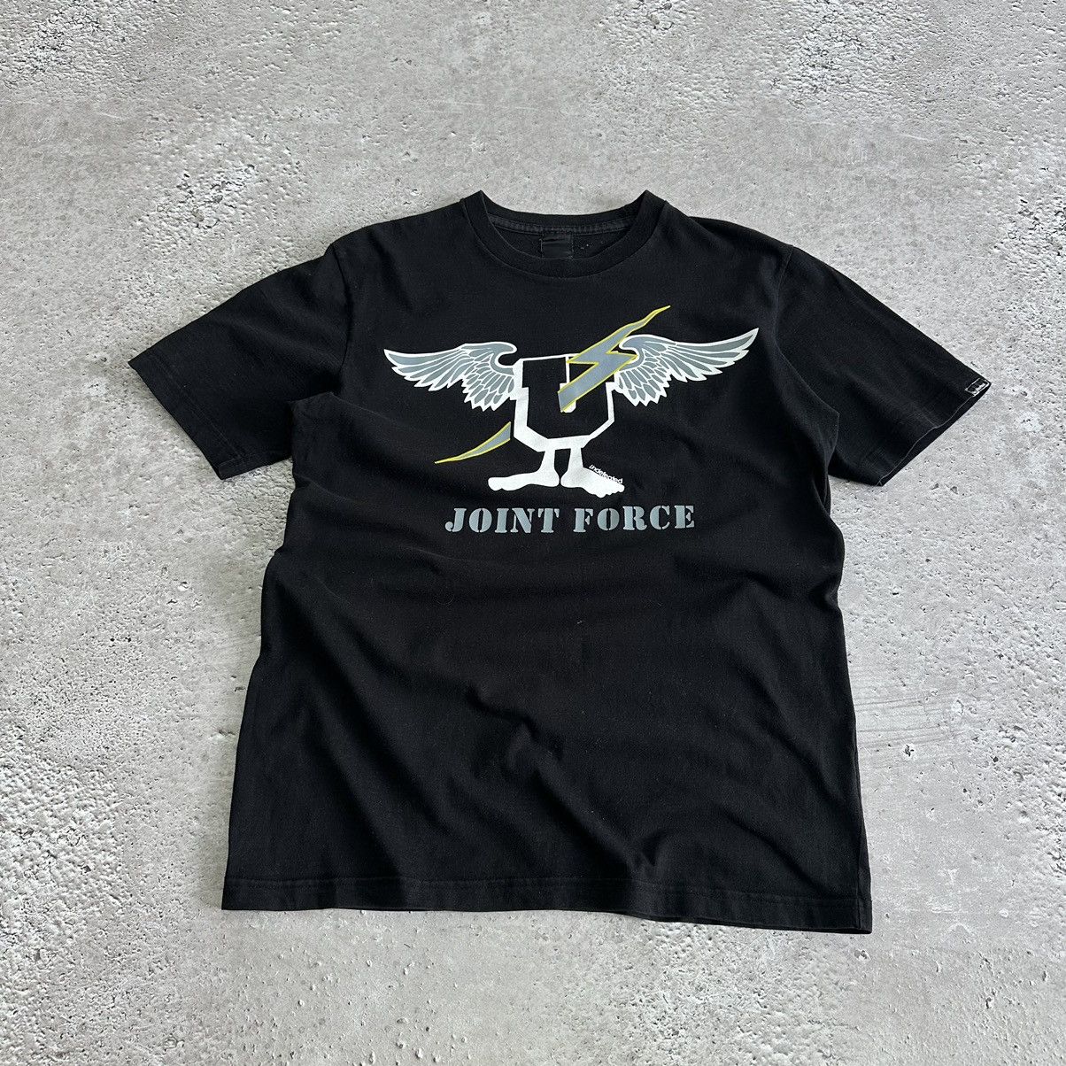 Neighborhood UNDEFEATED x NEIGHBORHOOD “Joint Force” Logo T Shirt Size US M / EU 48-50 / 2 - 2 Thumbnail