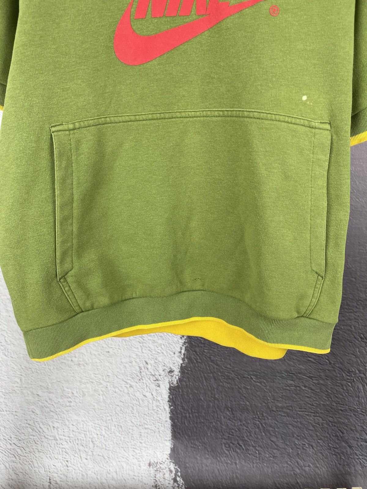 Nike × Vintage Nike vintage y2k green big logo short sleeve hoodie swoosh Size US M / EU 48-50 / 2 - 6 Thumbnail