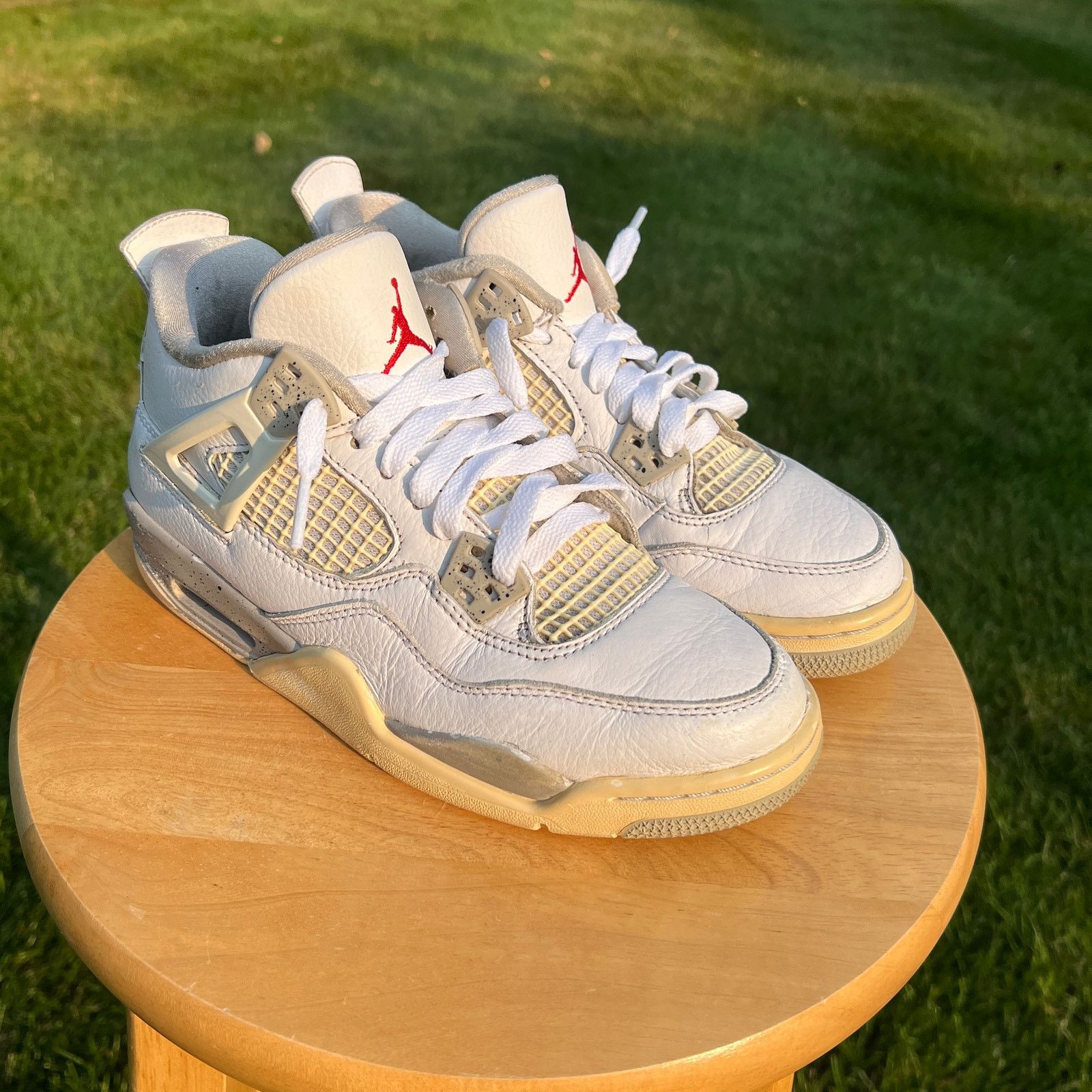 Jordan Brand × Nike Nike Air Jordan 4 Retro GS White Oreo Men's Shoes - Size 5 Size US 5 / EU 37 - 1 Thumbnail