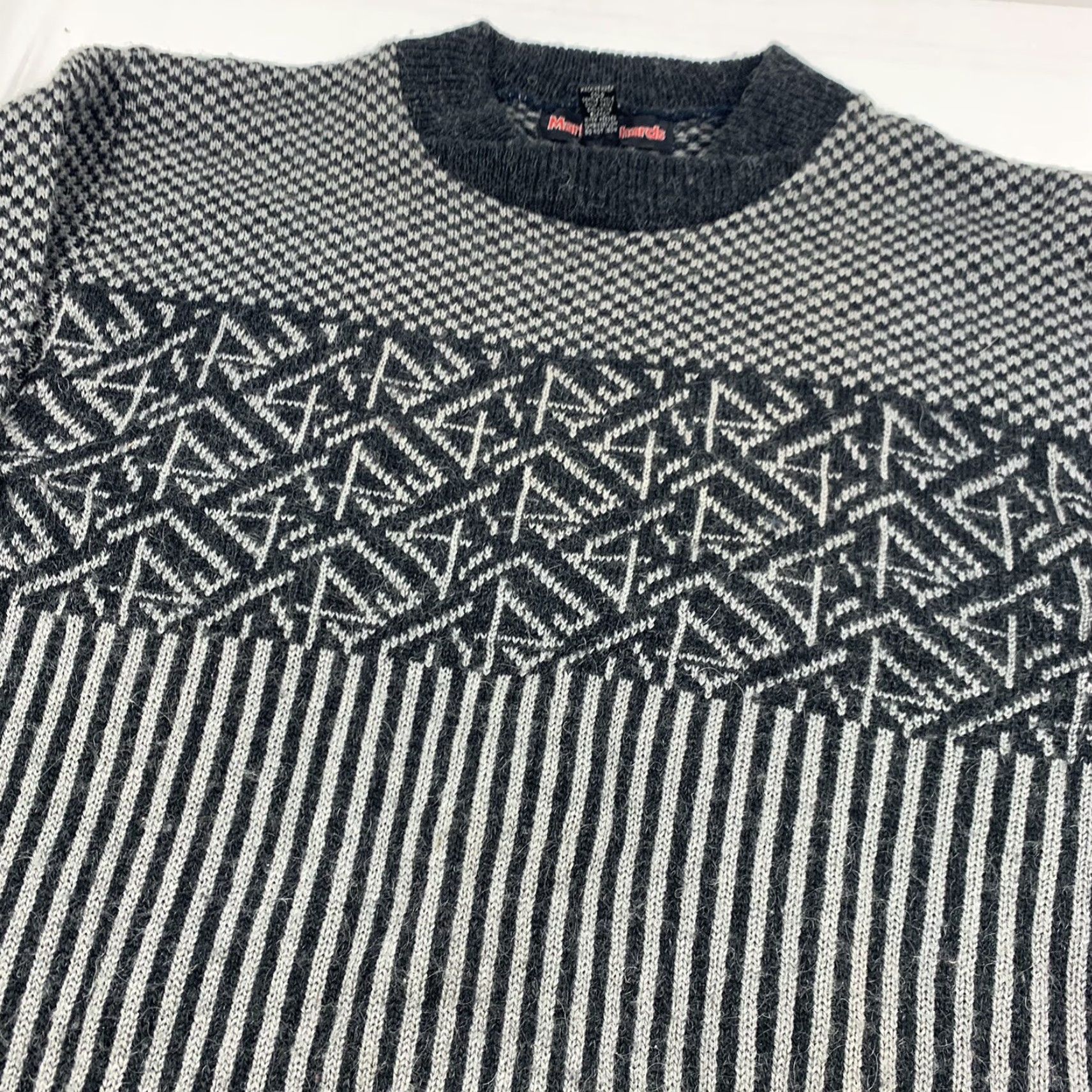 Vintage VINTAGE Mark Richards Sweater Adult Medium Knit Gray Black Crewneck 90s Mens Pullover Wool-free 90s Theme Size US M / EU 48-50 / 2 - 2 Thumbnail