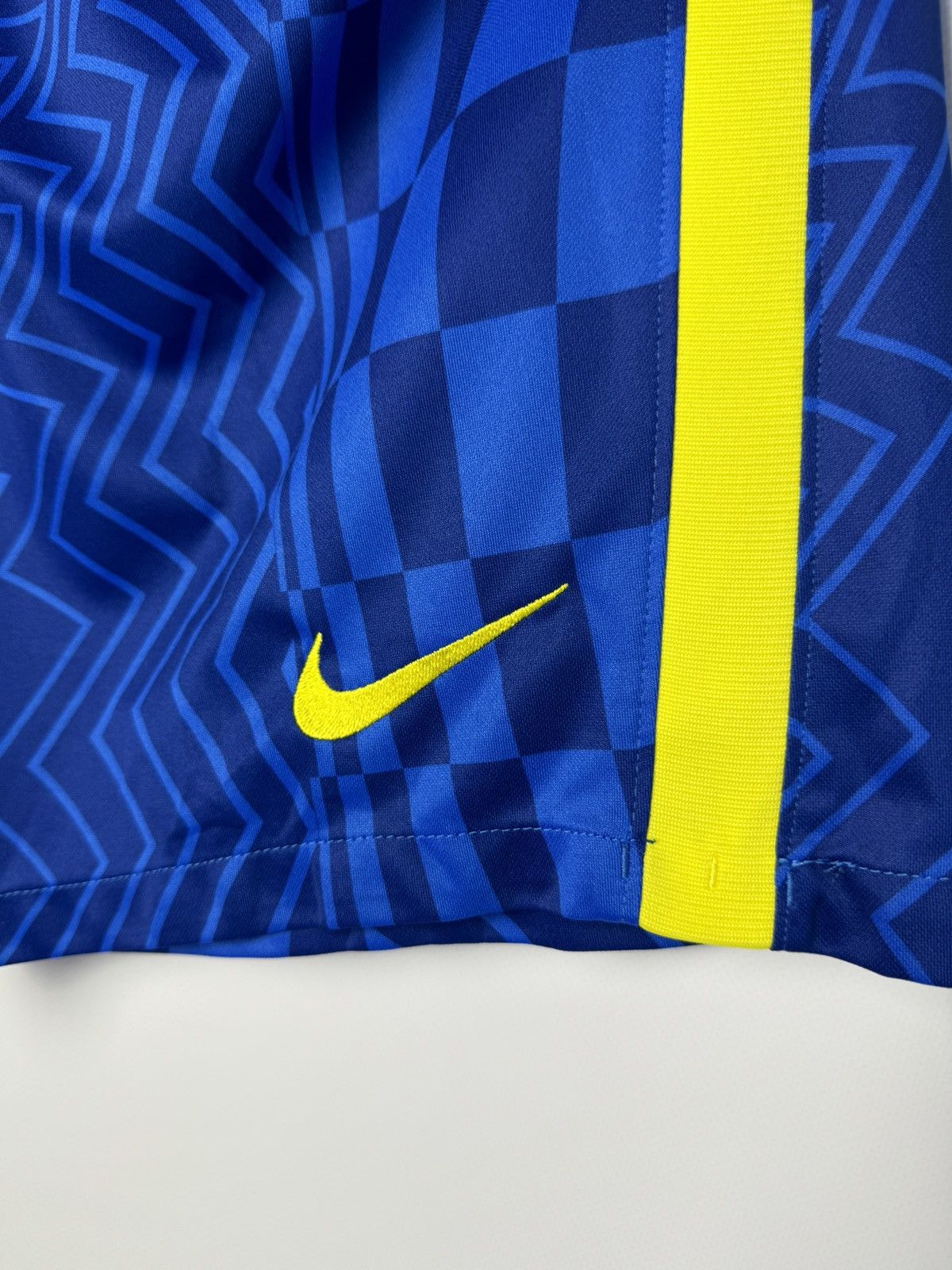 Chelsea Soccer Chelsea 2021 2022 Home Football Soccer Shorts Nike Size US 34 / EU 50 - 3 Thumbnail