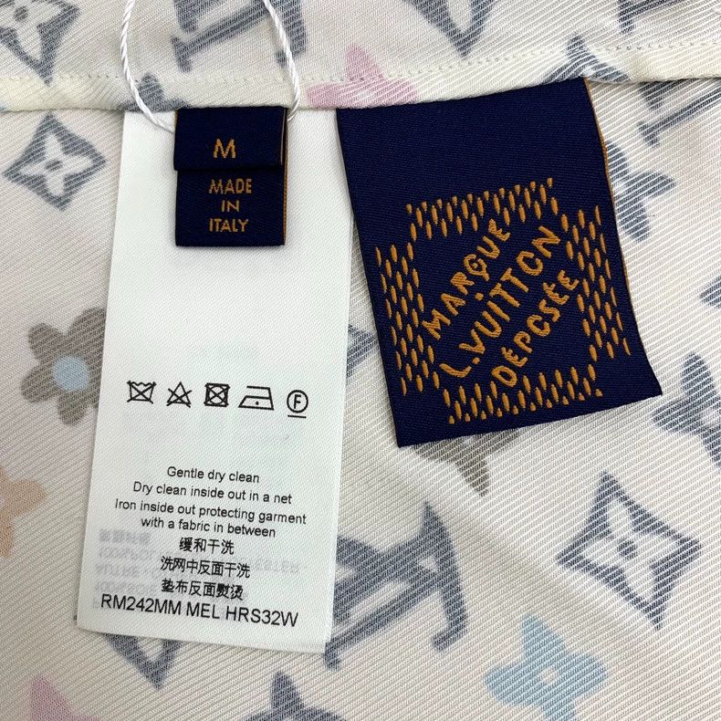 Louis Vuitton Louis Vuitton 24 short sleeve shirts with beige logo and f Size US M / EU 48-50 / 2 - 6 Thumbnail