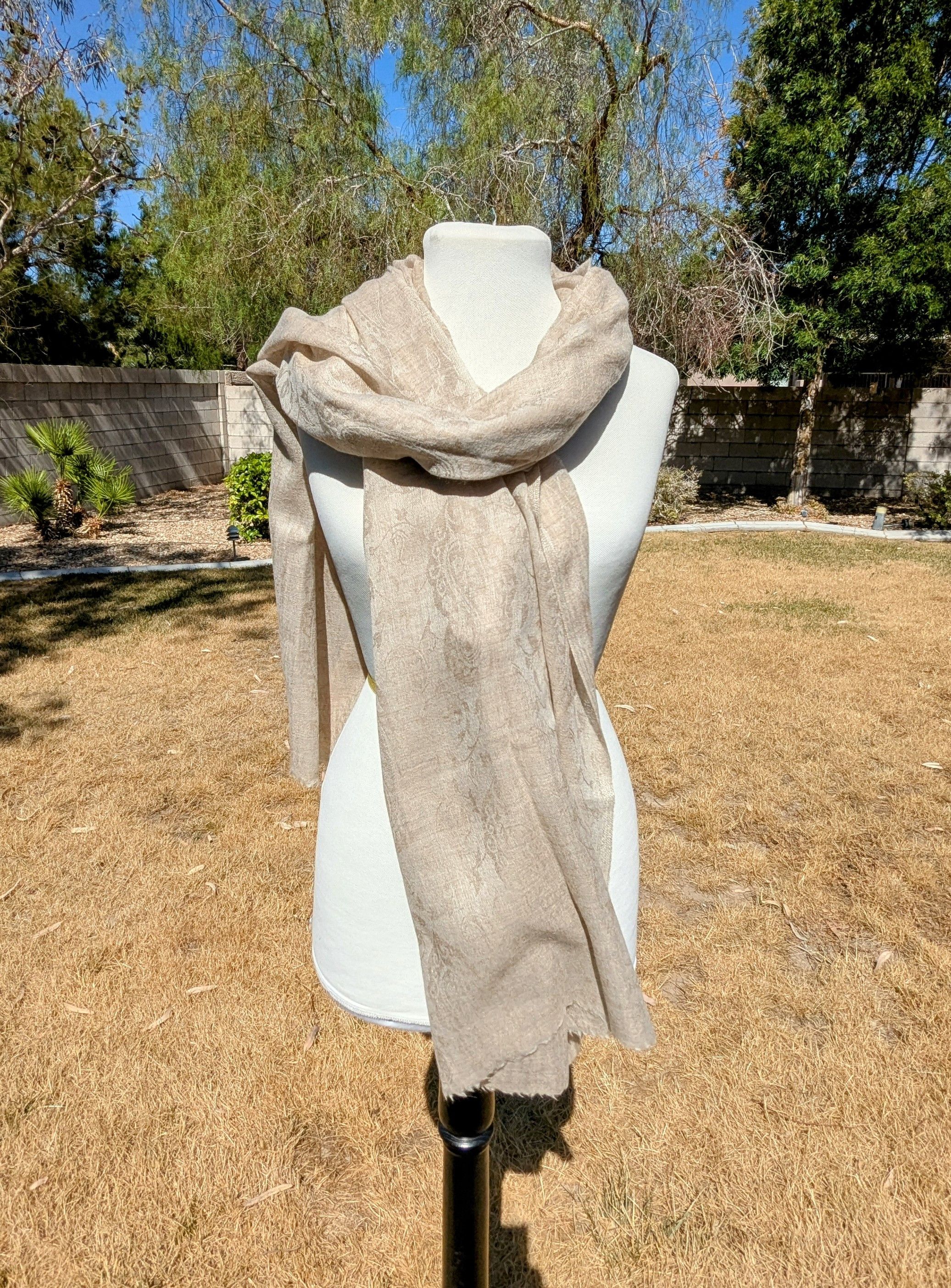 NakedCashmere Pashmina Cashmere Long Soft Paisley Pattern Panel Scarf Size ONE SIZE - 2 Thumbnail