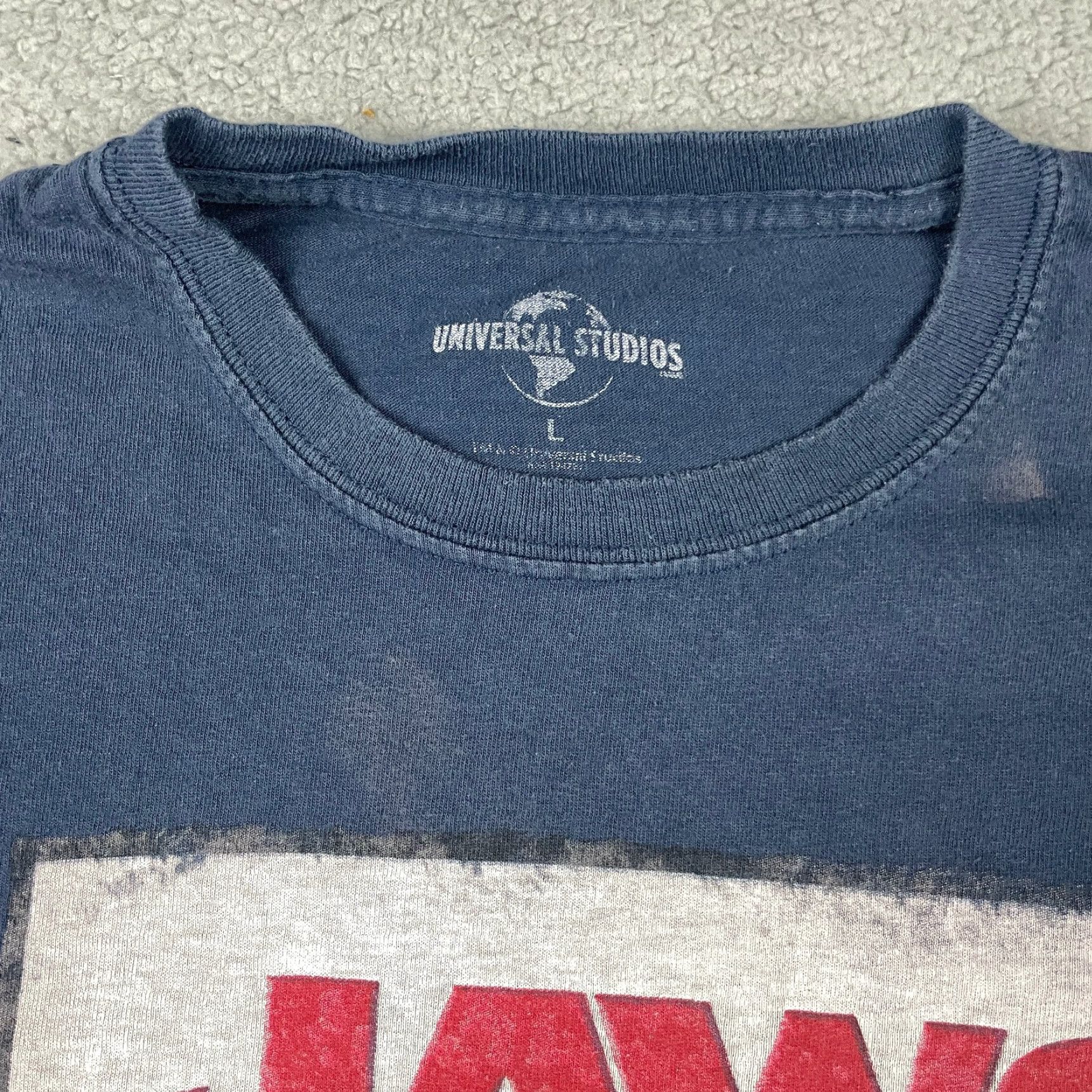 Vintage VINTAGE Jaws T shirt Adult Large Blue Movie Universal Studios Mens Fade Custom Shark* Size US L / EU 52-54 / 3 - 4 Thumbnail