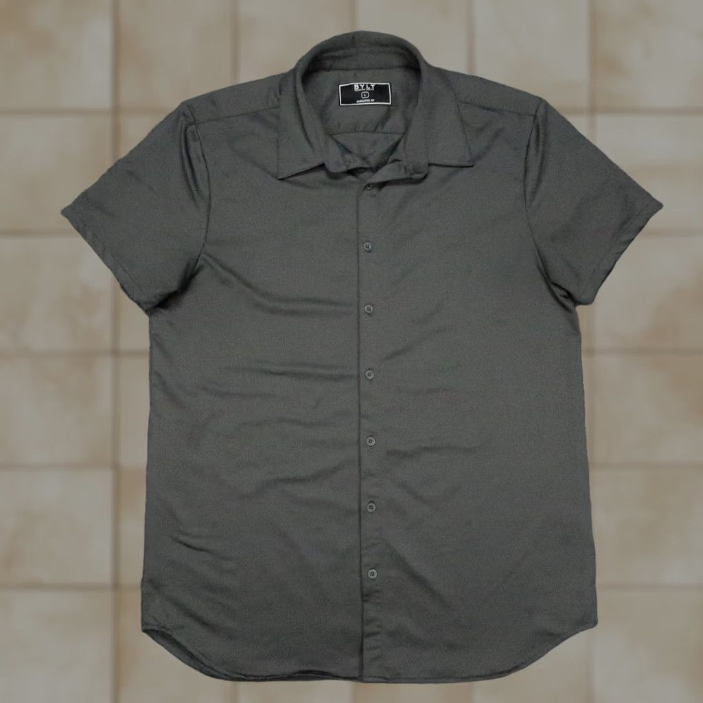 Vintage BYLT Shirt Mens Large Gray Short Sleeve Executive Fit Button Up Stretch Size US L / EU 52-54 / 3 - 1 Thumbnail