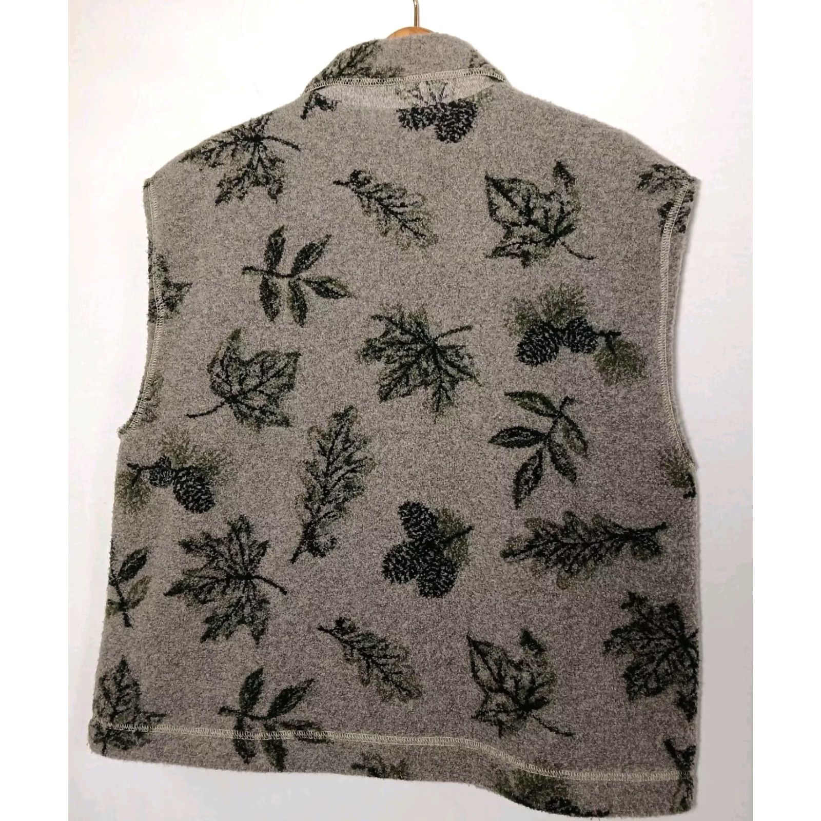 Vintage VINTAGE Invisible Ink Fleece Vest Women Large Gray Leaves Nature Gorpcore USA Size L / US 10 / IT 46 - 2 Thumbnail