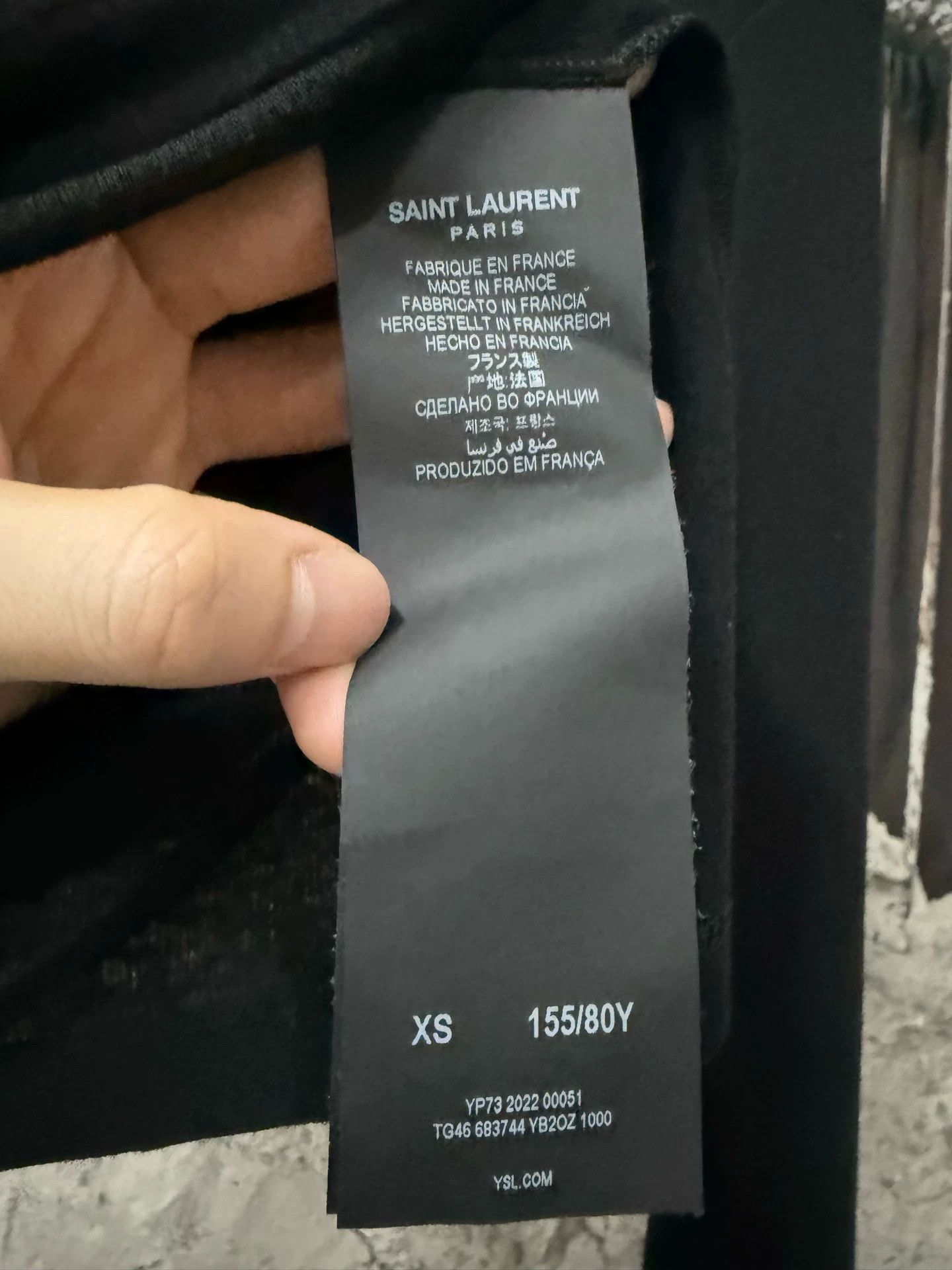 Saint Laurent Paris Saint Laurent SLP Heart Button Knit LS XS Size XS / US 0-2 / IT 36-38 - 7 Thumbnail