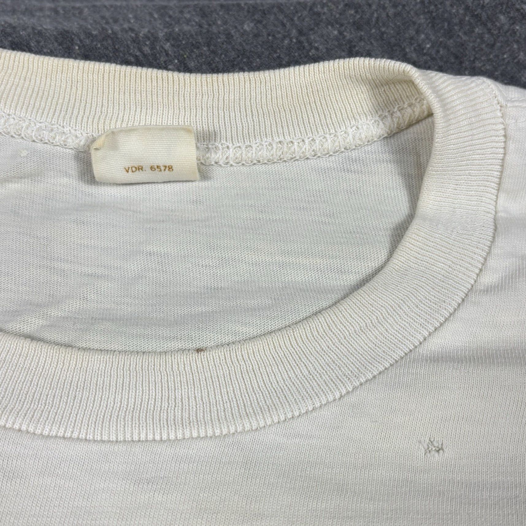 Vintage VINTAGE Muhammad Ali Tshirt Deer Lake Camp Early-Mid 70s Champ Era Shirt Unisex XLT White 1970s Graphic Tee Sports Mens Womens Boys Girls Size US XL / EU 56 / 4 - 7 Thumbnail