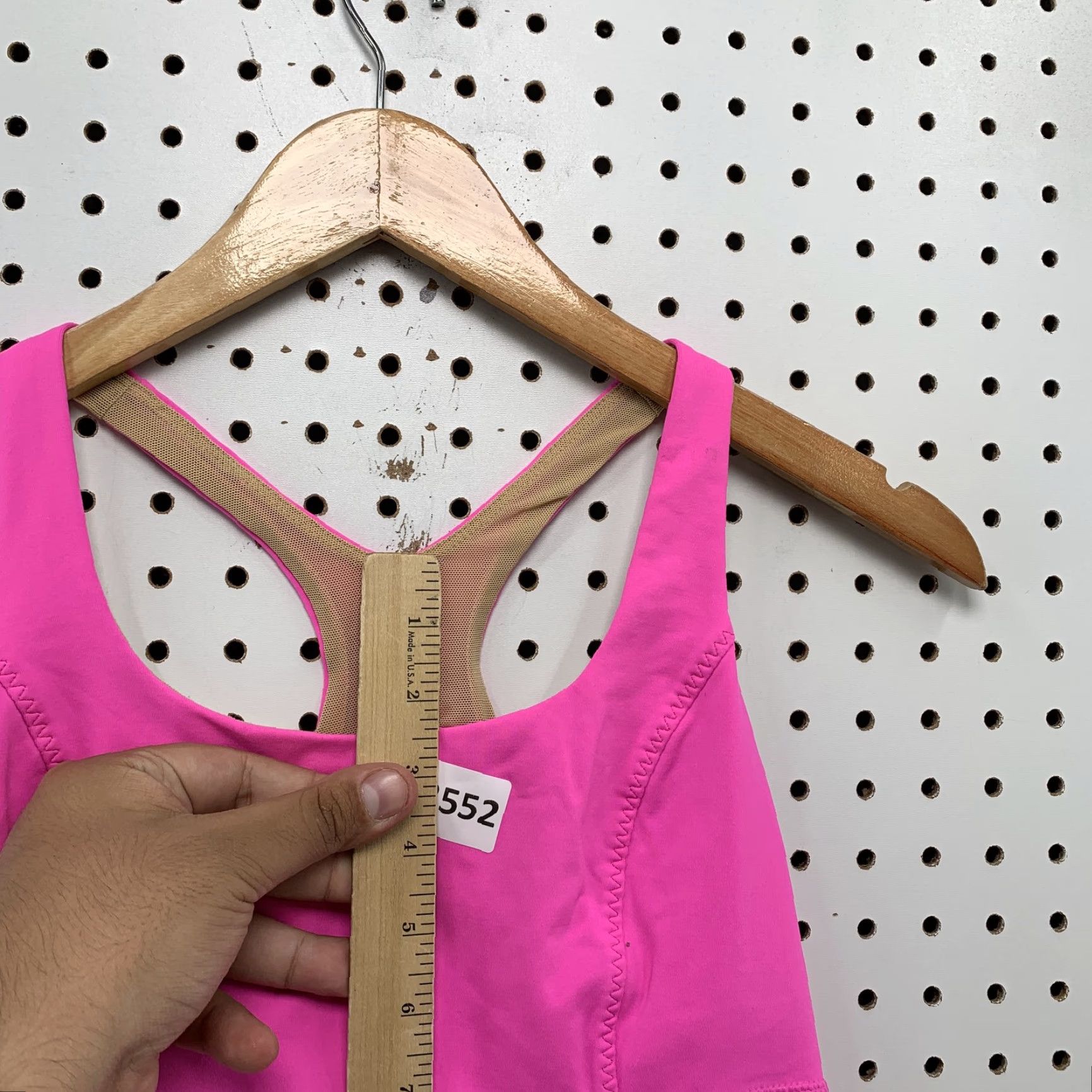 Lululemon Lululemon Tank Top Women's Size 8 Sleeveless Racerback Pink Yoga Activewear 8 Women Size M / US 6-8 / IT 42-44 - 3 Thumbnail