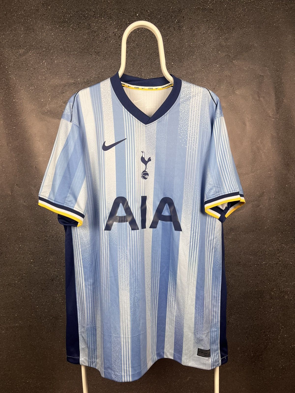 Other Tottenham Hotspur Nike training soccer football jersey Size US XXL / EU 58 / 5 - 1 Thumbnail