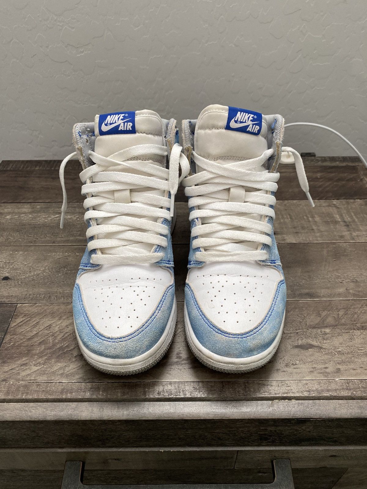 Jordan Brand Jordan 1 Hyper Royal Size US 6.5 / EU 39-40 - 3 Thumbnail