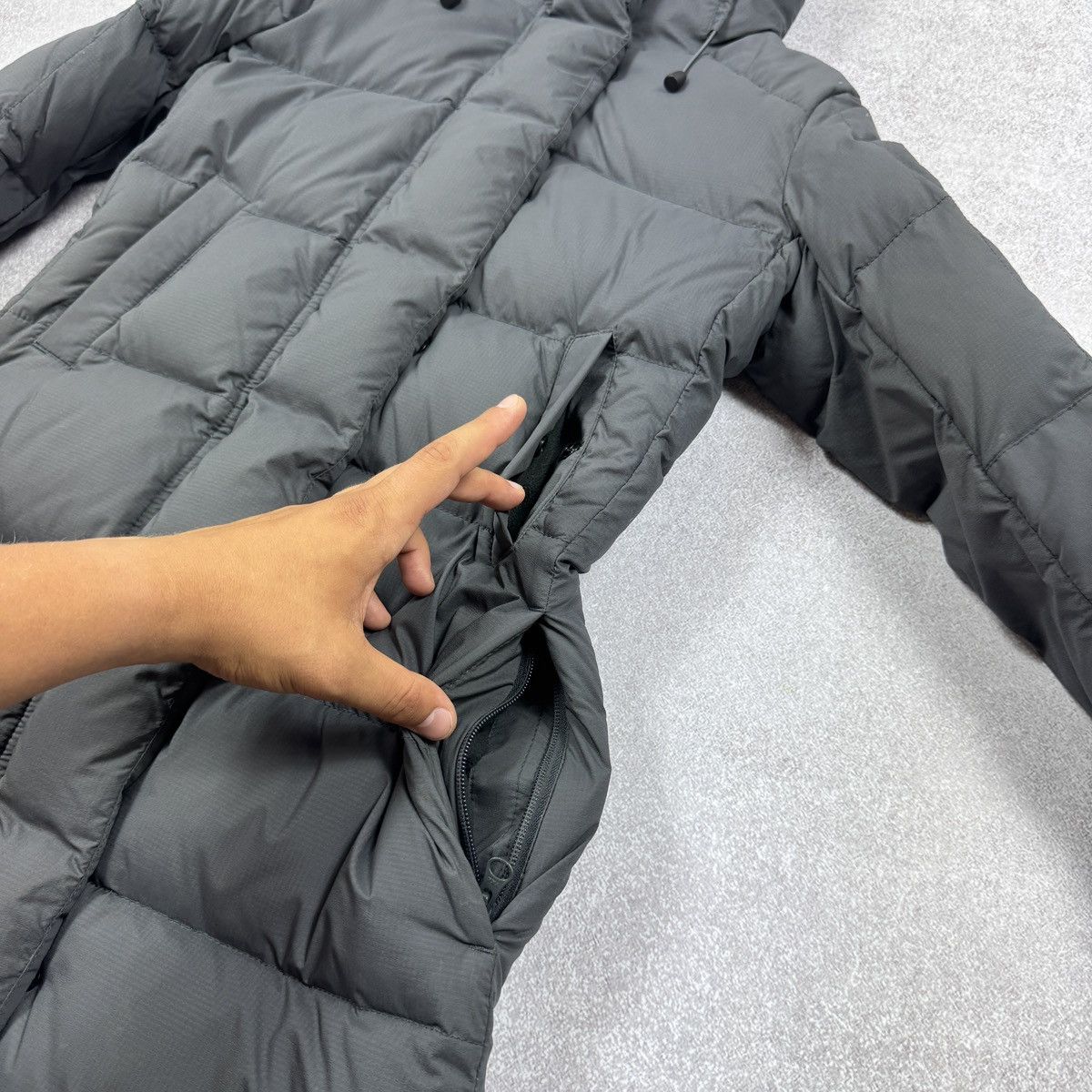 Canada Goose RP $1075 Canada Goose Alliston 5077L Puffer Parka Size XS Size XS / US 0-2 / IT 36-38 - 13 Thumbnail