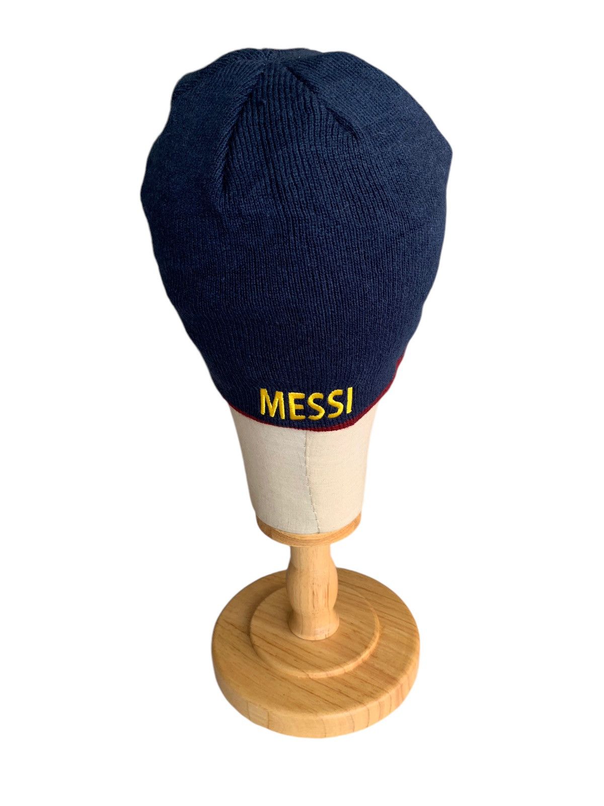 Japanese Brand FCB BARCELONA WITH MESSI 10 RARE BEANIE HATS Size ONE SIZE - 5 Thumbnail