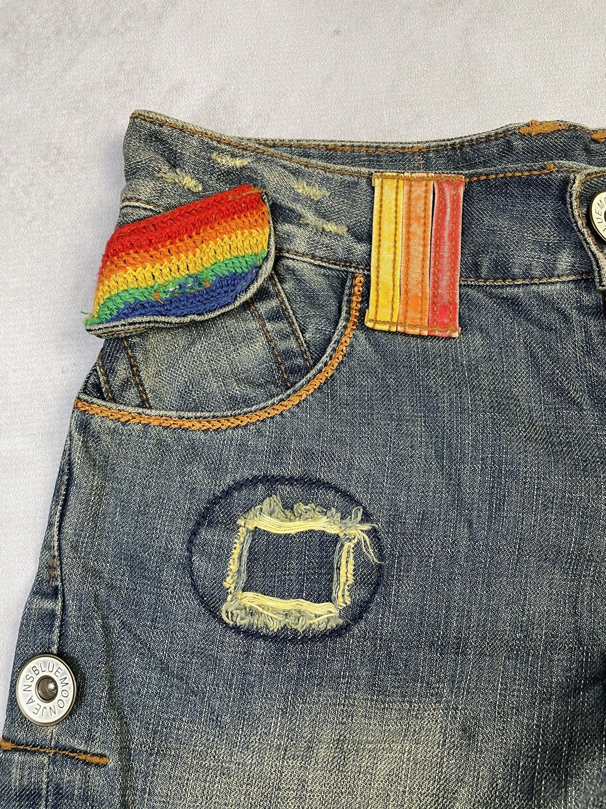 Angel Blue 2000s Scene Style Blue Moon Blue Denim Short Size 28" / US 6 / IT 42 - 4 Thumbnail