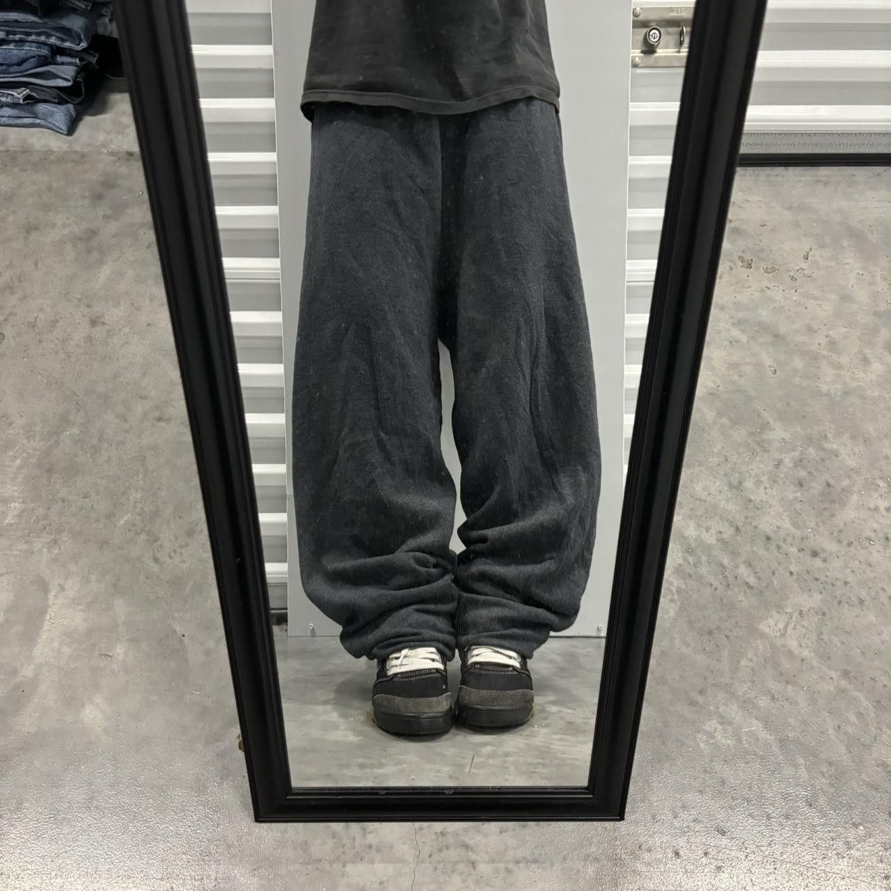 Japanese Brand × Vintage Crazy Vintage Y2K/2000s Baggy Dark Grey Skater Essential Sweatpants! Size US 36 / EU 52 - 1 Thumbnail