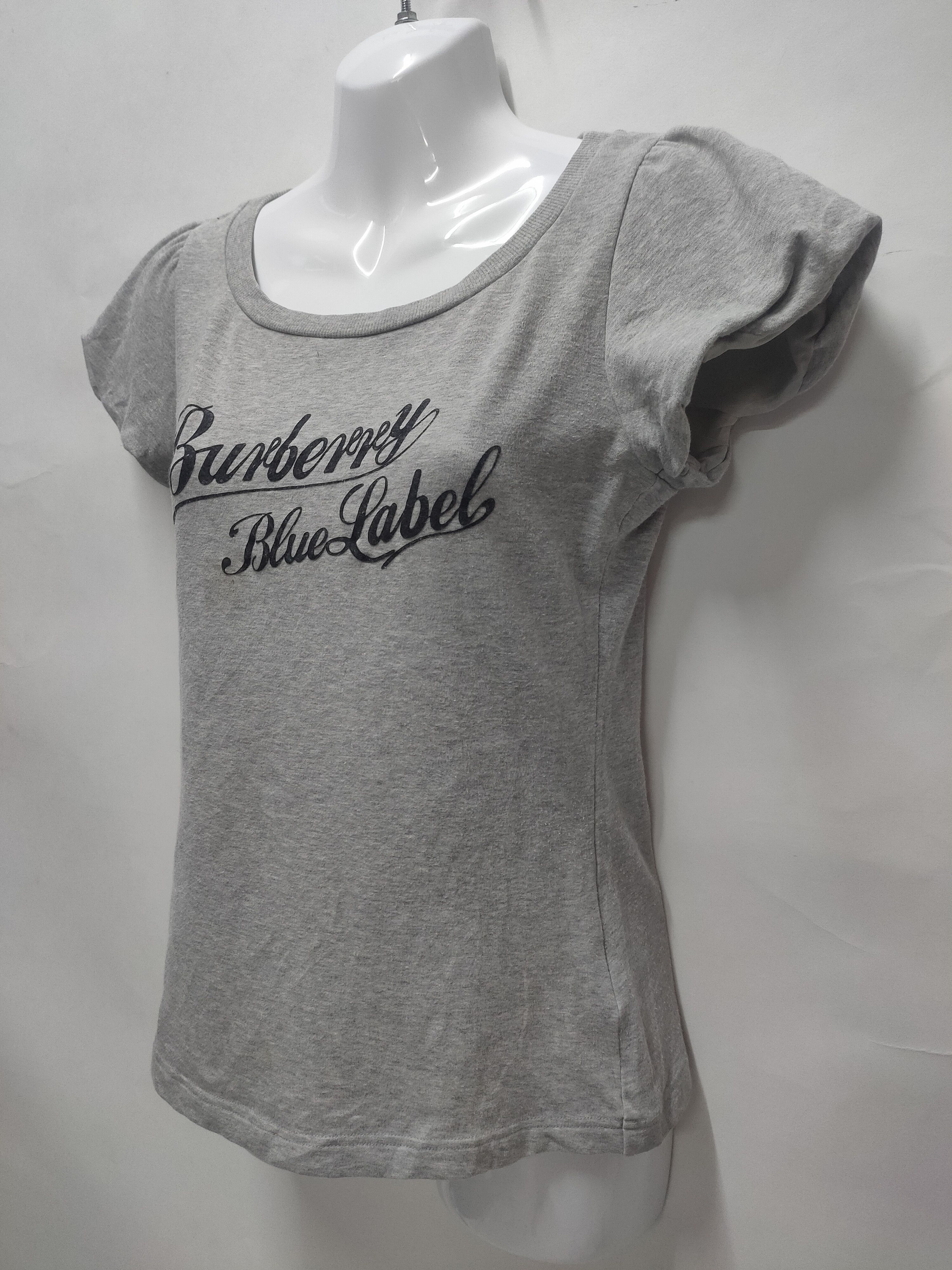Japanese Brand Burberry blue label tshirt Size XS / US 0-2 / IT 36-38 - 3 Thumbnail