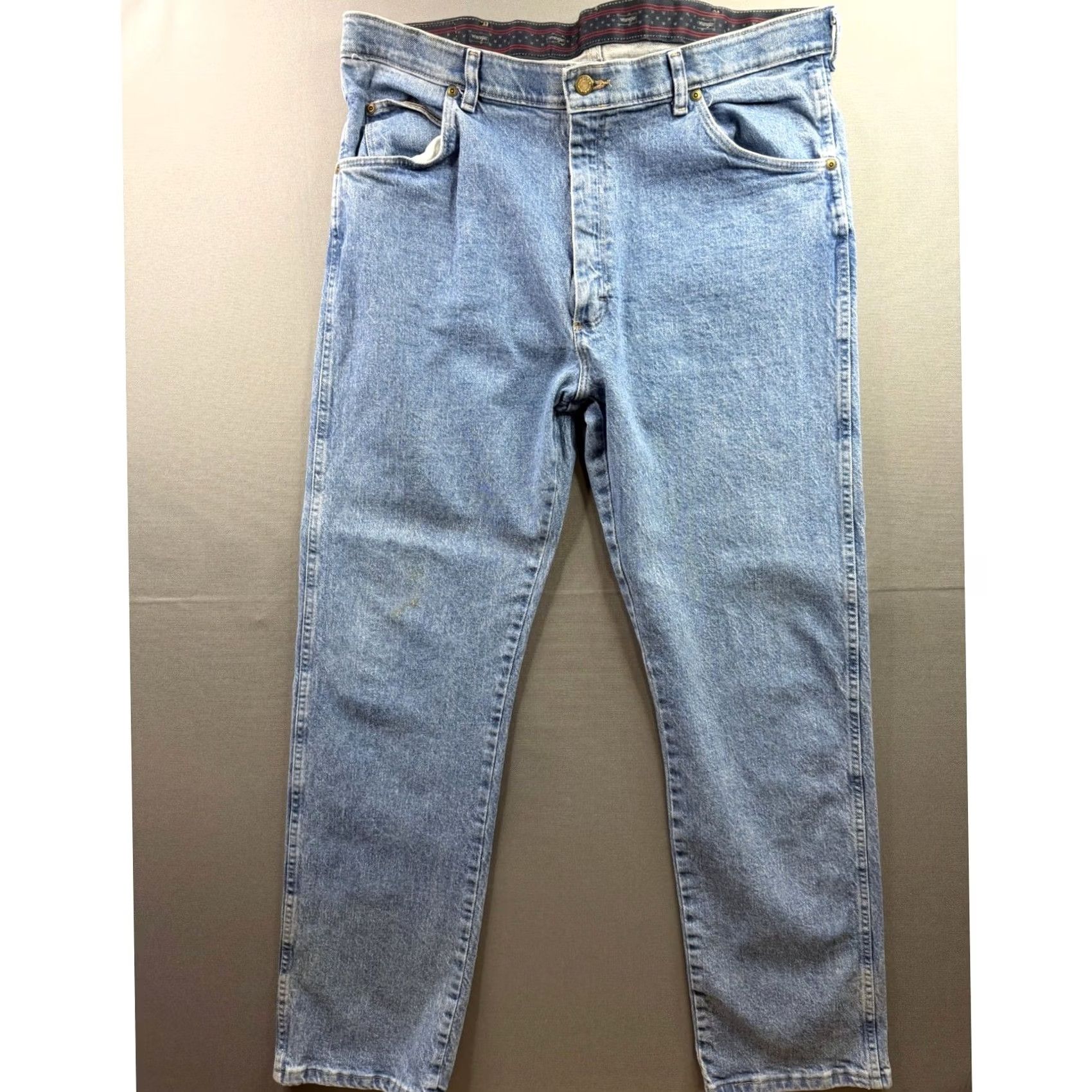 Wrangler Wrangler Jeans Regular Mens Blue Medium Wash Straight 38x32 Regular Fit 5-Pocket Denim Zip Button Logo Leather Patch Size US 38 / EU 54 - 4 Thumbnail