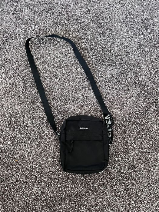 Grailed supreme cheap shoulder bag