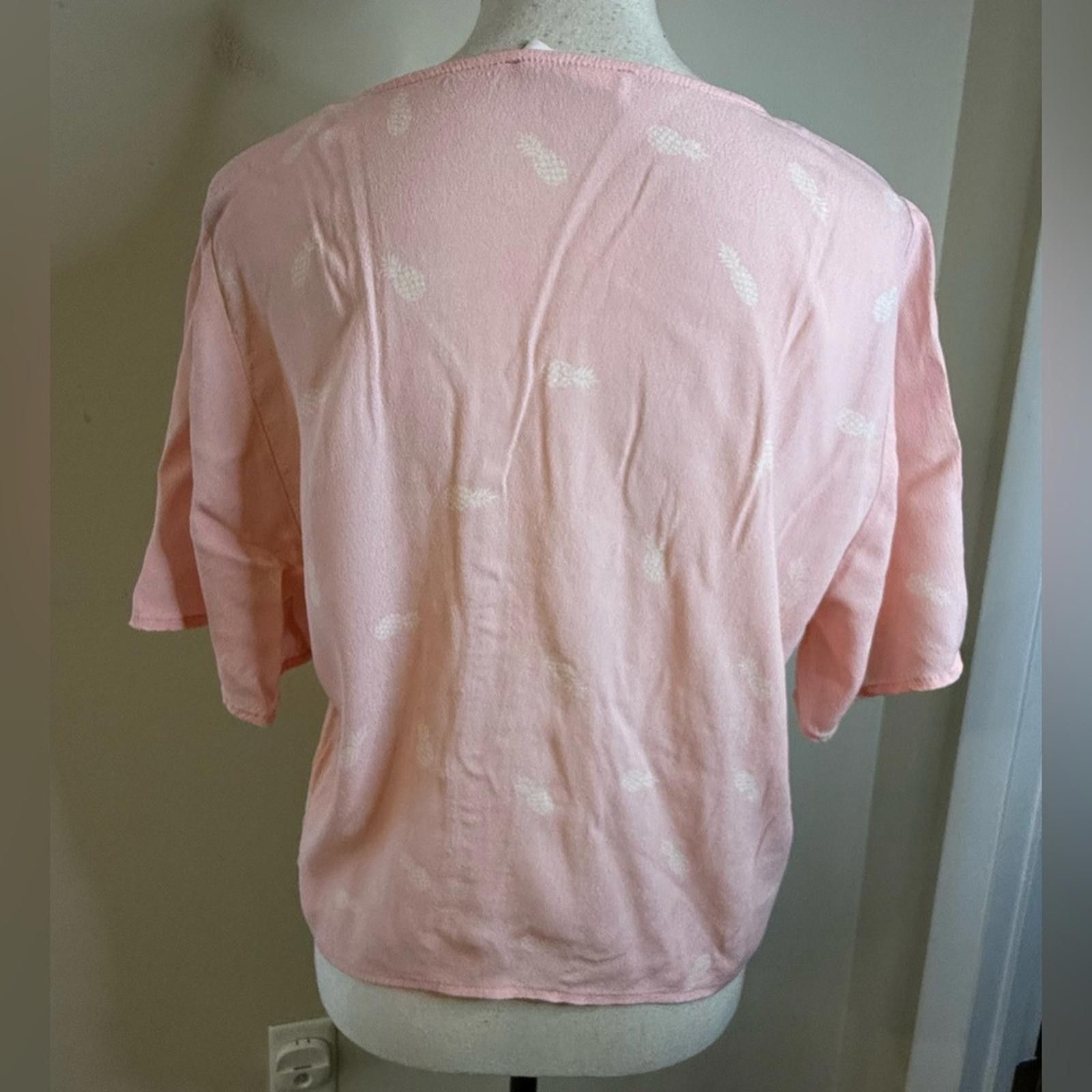 Other Elodie pink pineapple crop top tie waist V neck SZ LG Size L / US 10 / IT 46 - 4 Thumbnail