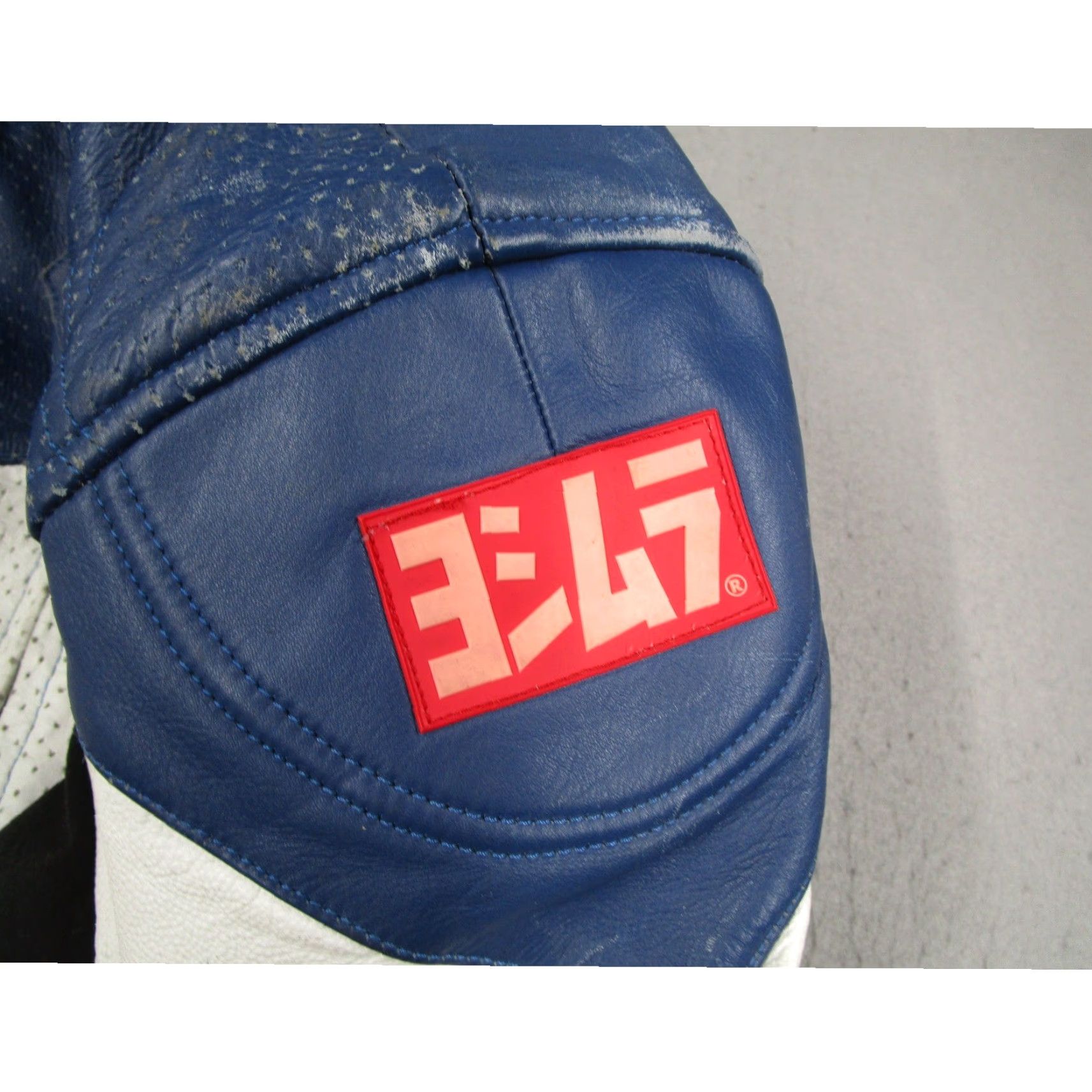 Vintage Yoshimura Racewear by Pilot Motorcycle Jacket Mens Leather Racing Suit Blue White 48 Size 48R - 5 Thumbnail