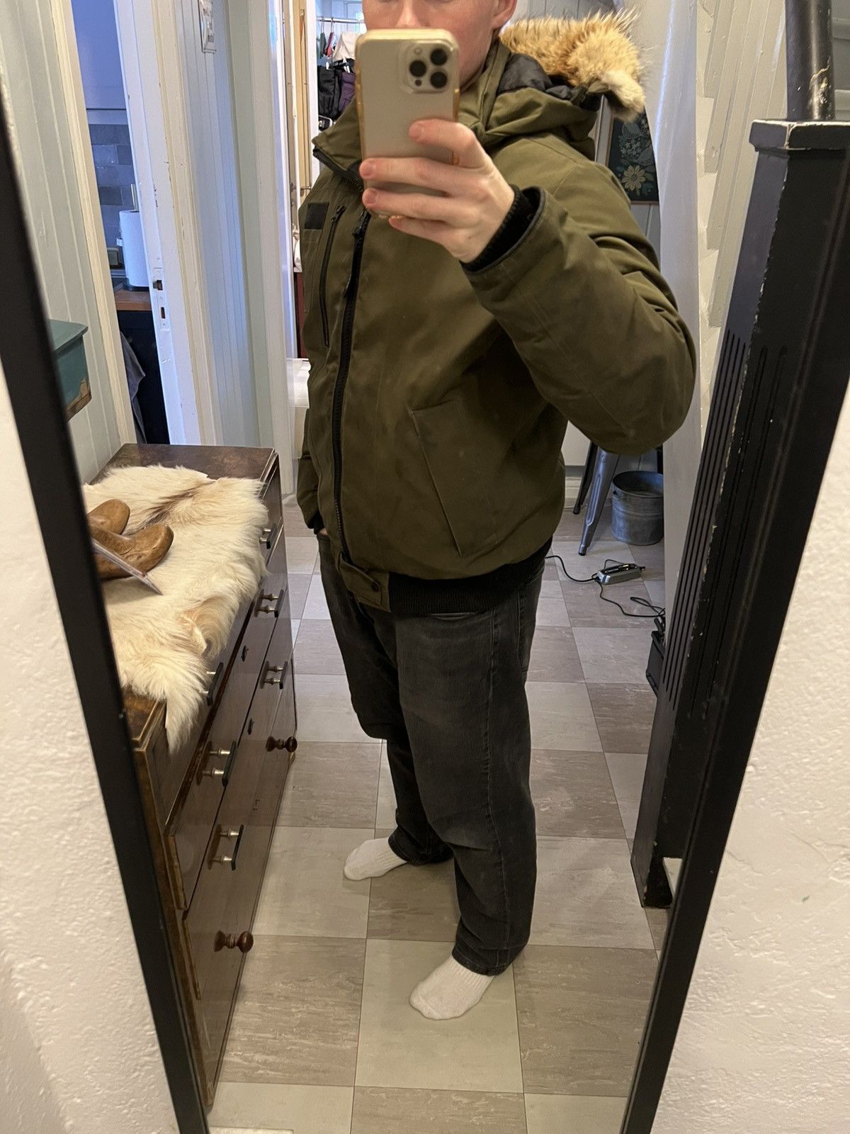 Canada Goose Canada Goose Borden Bomber Size US L / EU 52-54 / 3 - 25 Thumbnail