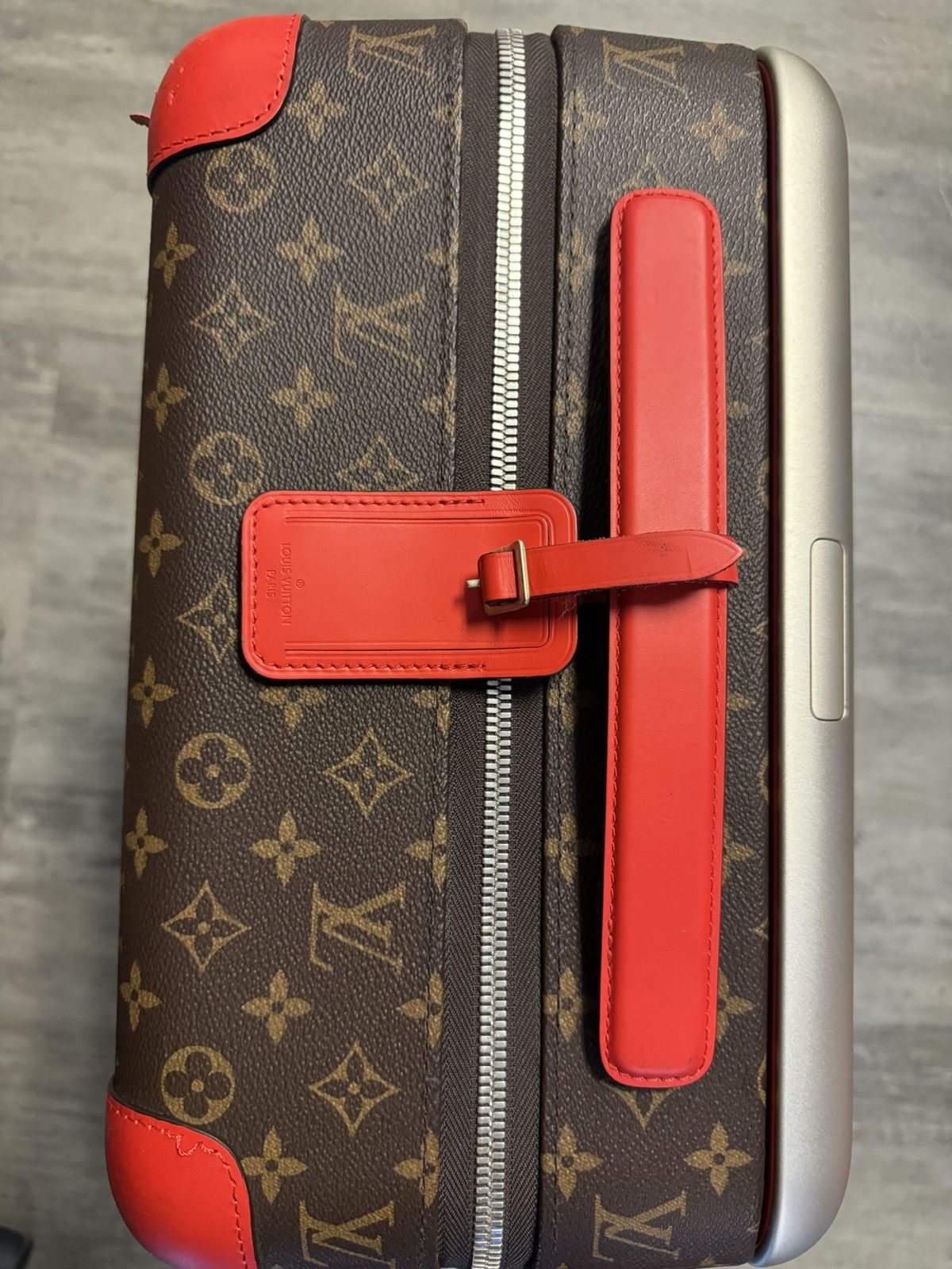 Louis Vuitton Louis Vuitton Horizon 55 Red Size ONE SIZE - 15 Thumbnail