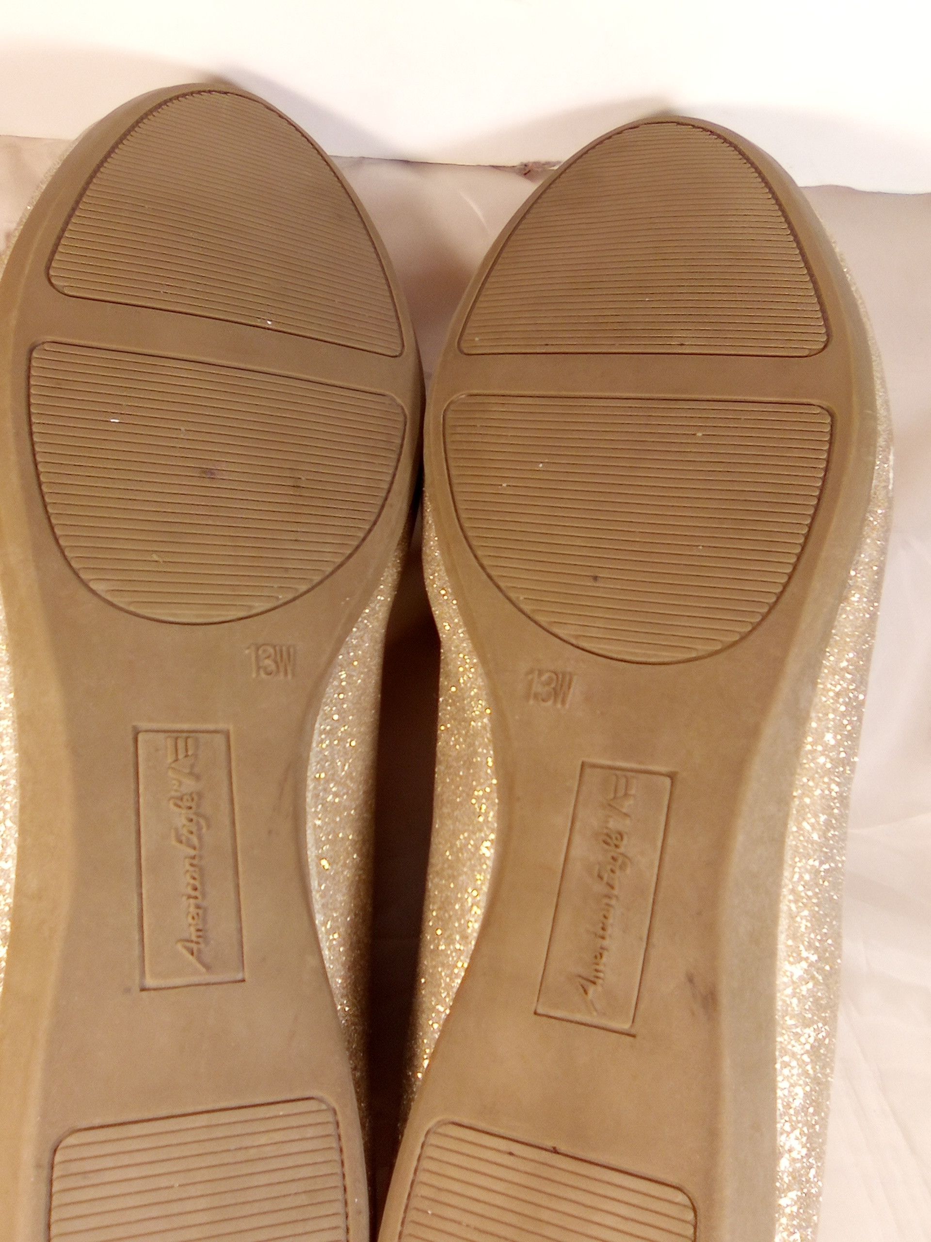 American Eagle Outfitters AMERICAN EAGLE GOLDEN FLATS SZ 13 FASHION CASUAL SHOE Size US 11.5 / IT 41.5 - 10 Thumbnail
