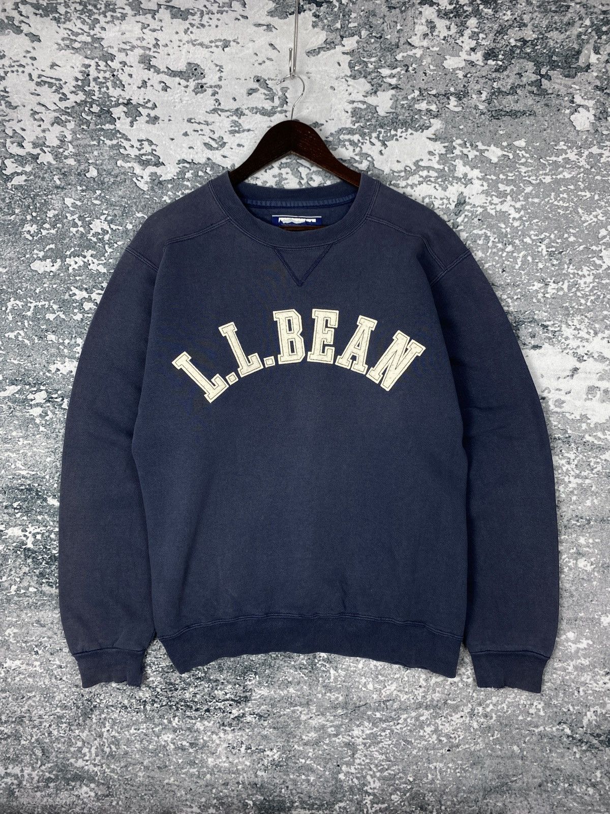 L.L. Bean Vintage L.L.Bean Spell Out Sweatshirts Size US S / EU 44-46 / 1 - 1 Thumbnail