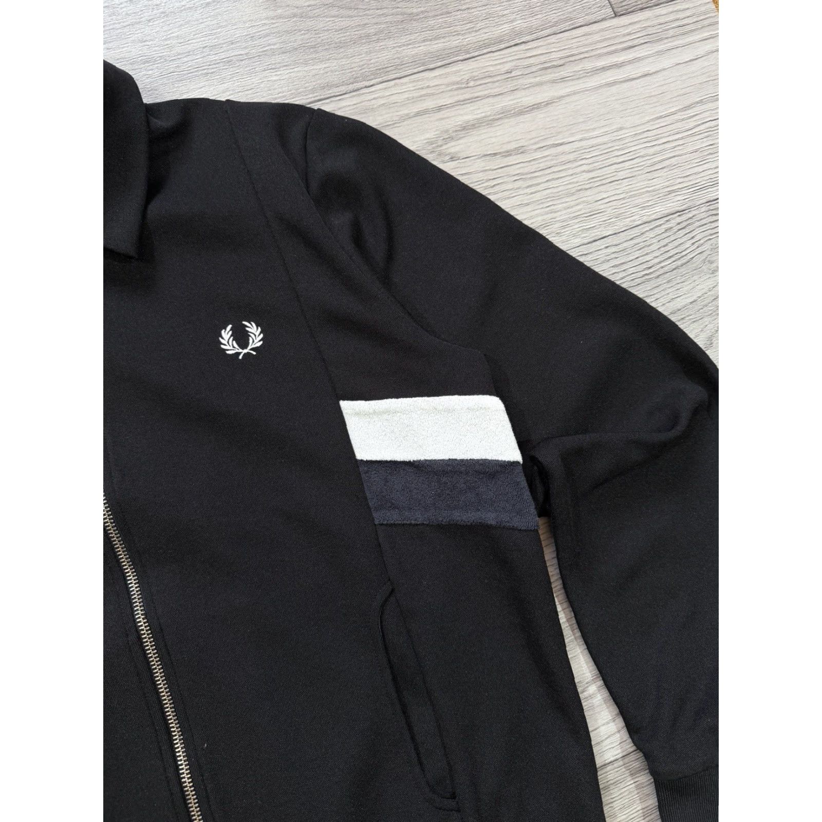 Fred Perry Fred Perry Reissues Towelling Stripe Track Jacket Black M Track Jacket Mens Regular Full Zip 9/10 Size US M / EU 48-50 / 2 - 7 Thumbnail