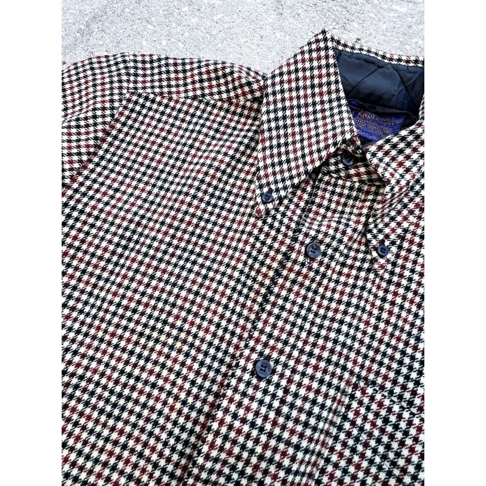 Pendleton VINTAGE Pendleton Houndstooth Plaid 100% Wool Flannel Shirt Medium Men Button-Up Size US M / EU 48-50 / 2 - 3 Thumbnail