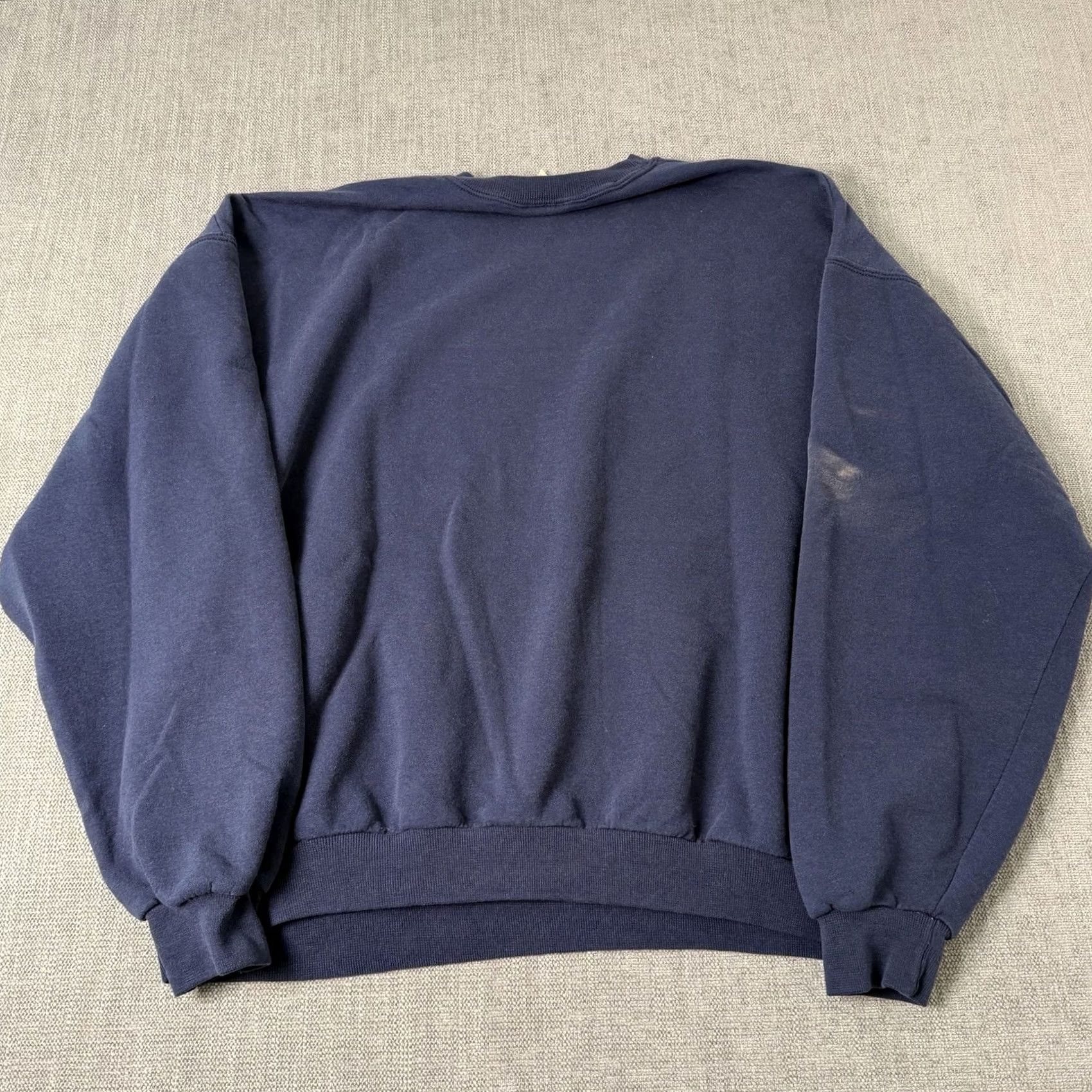 Vintage VINTAGE American Dream Sweatshirt Crewneck XL Blue Classic Car Graphic 90s Cars Mens Pullover Size XL Size US XL / EU 56 / 4 - 2 Thumbnail