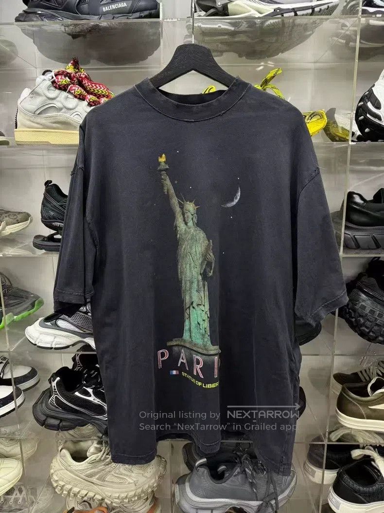 Balenciaga Balenciaga Liberty Goddess Short Sleeve Size US M / EU 48-50 / 2 - 1 Thumbnail