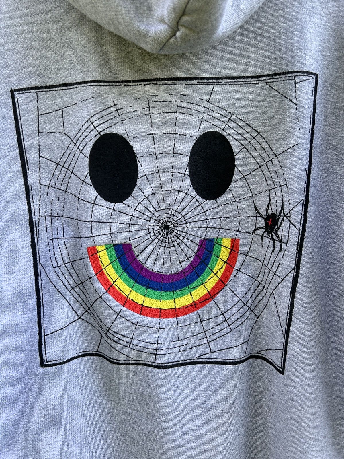 Patta Patta Webbed Smiley Back Logo Hoodie In Grey Size US XL / EU 56 / 4 - 2 Thumbnail