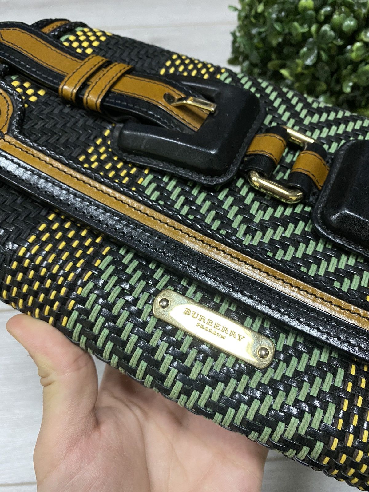 Burberry Prorsum Burberry buffalo leather woven raffia flap clutch Size ONE SIZE - 4 Thumbnail