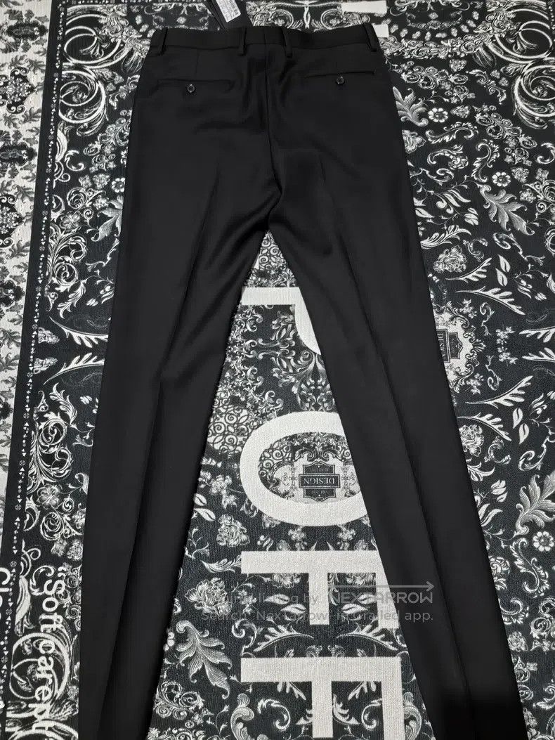 Saint Laurent Paris Saint Laurent Paris Men's Business Suit with Shoulder Pads Size US S / EU 44-46 / 1 - 9 Thumbnail