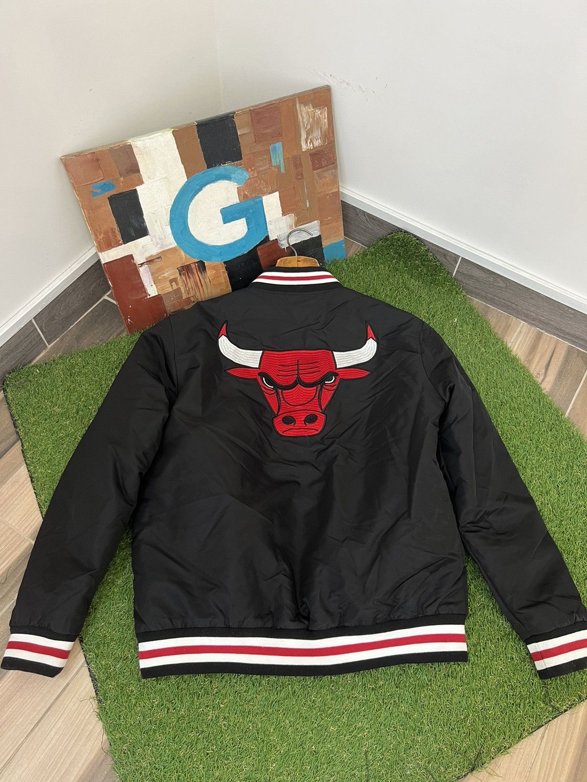 NBA × Vintage Vintage NBA Chicago Bulls Bomber Jacket Size L / US 10 / IT 46 - 10 Thumbnail