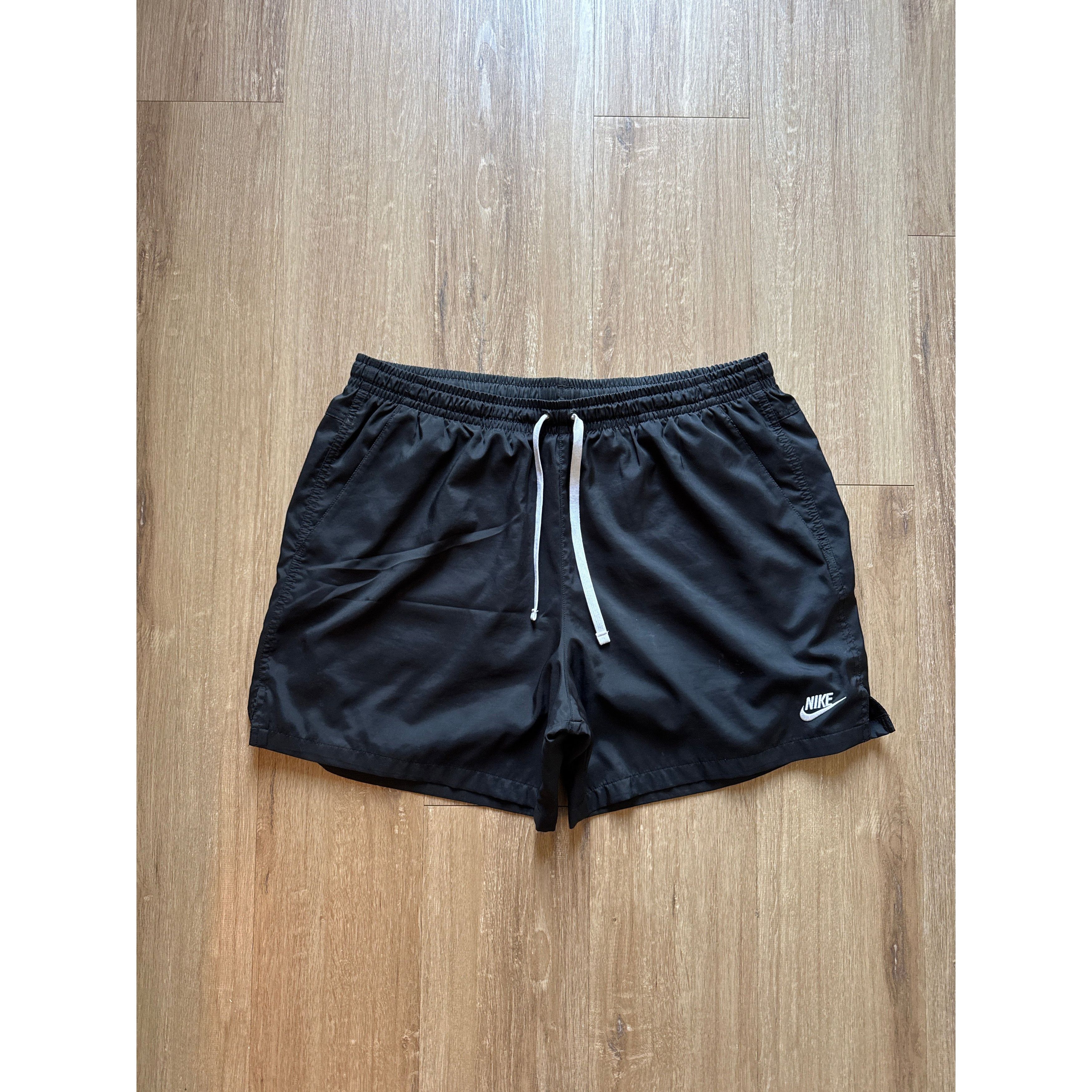 Other Nike Black Logo Shorts Size US 36 / EU 52 - 1 Thumbnail