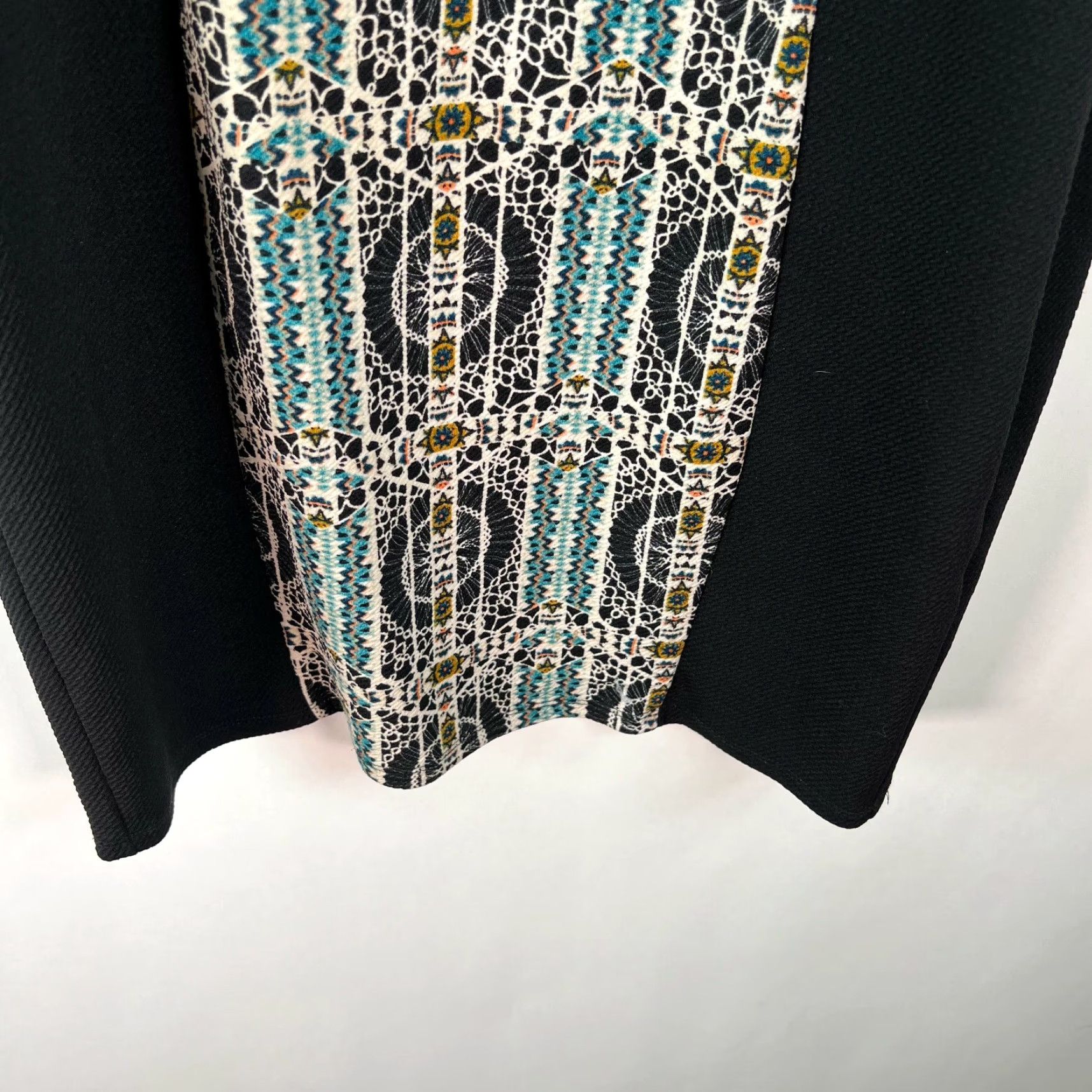 Forever 21 FOREVER 21 Dress Women Geometric Scoop Neck Sleeveless Black Bodycon 1X Adult Plus Size 1X Women Size XL / US 12-14 / IT 48-50 - 5 Thumbnail
