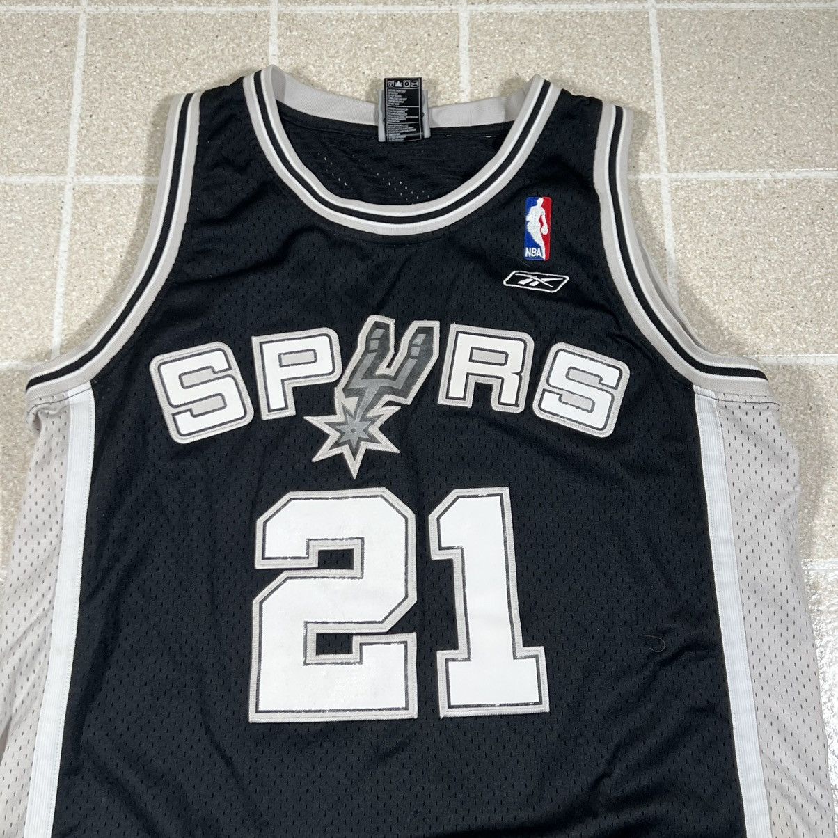 Reebok Vintage Reebok San Antonio Spurs Tim Duncan Jersey Black NBA Size US L / EU 52-54 / 3 - 2 Thumbnail