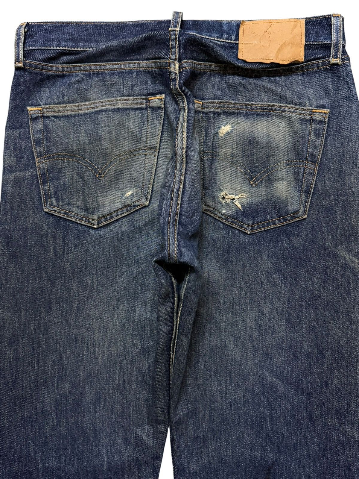 Levi's Vintage Clothing Vintage 90s Levis 501 Faded Mud Wash Distress Regular Fits Size US 32 / EU 48 - 4 Thumbnail