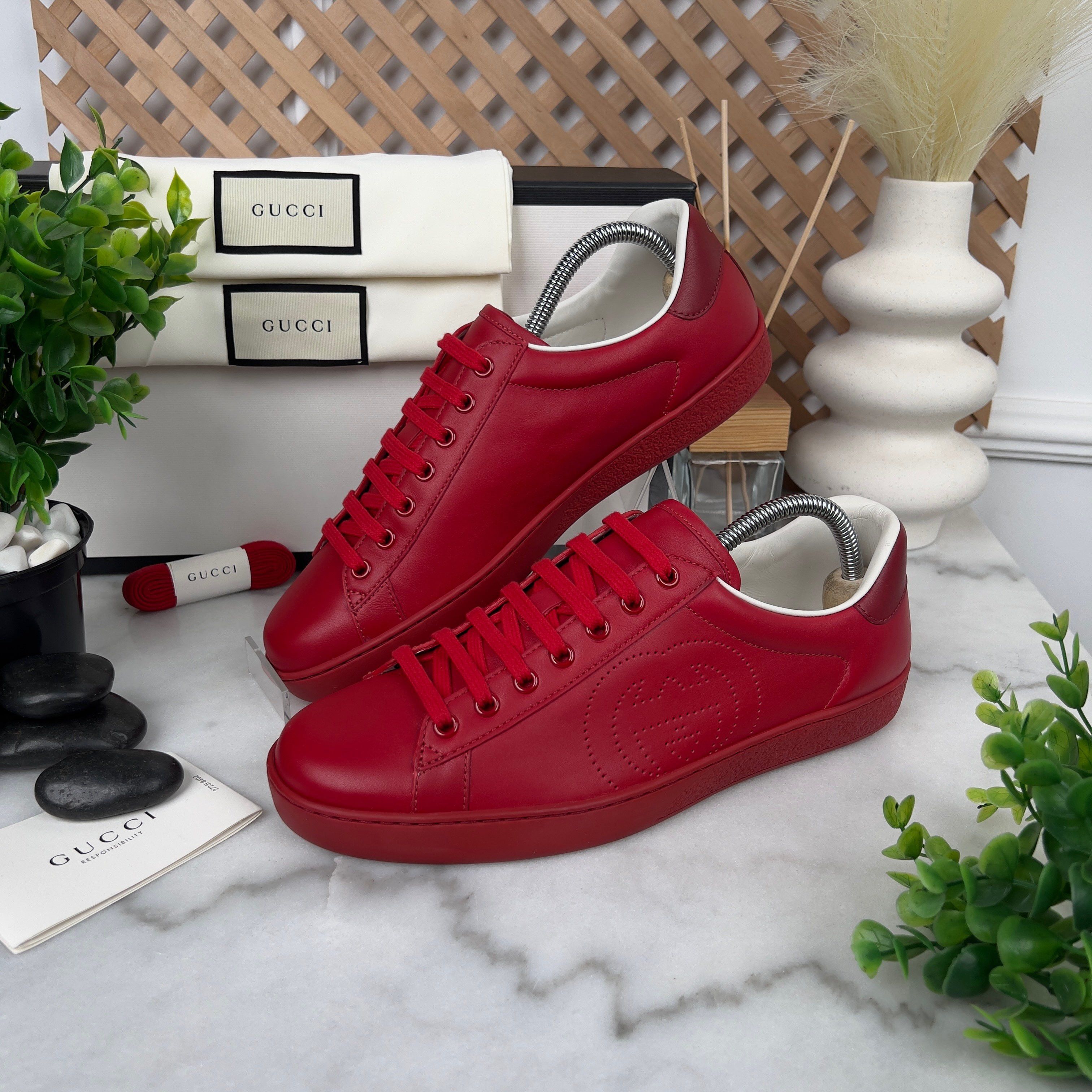 Gucci NEW GUCCI Ace Interlocking GG Sneaker Leather Size US 7.5 / EU 40-41 - 3 Thumbnail