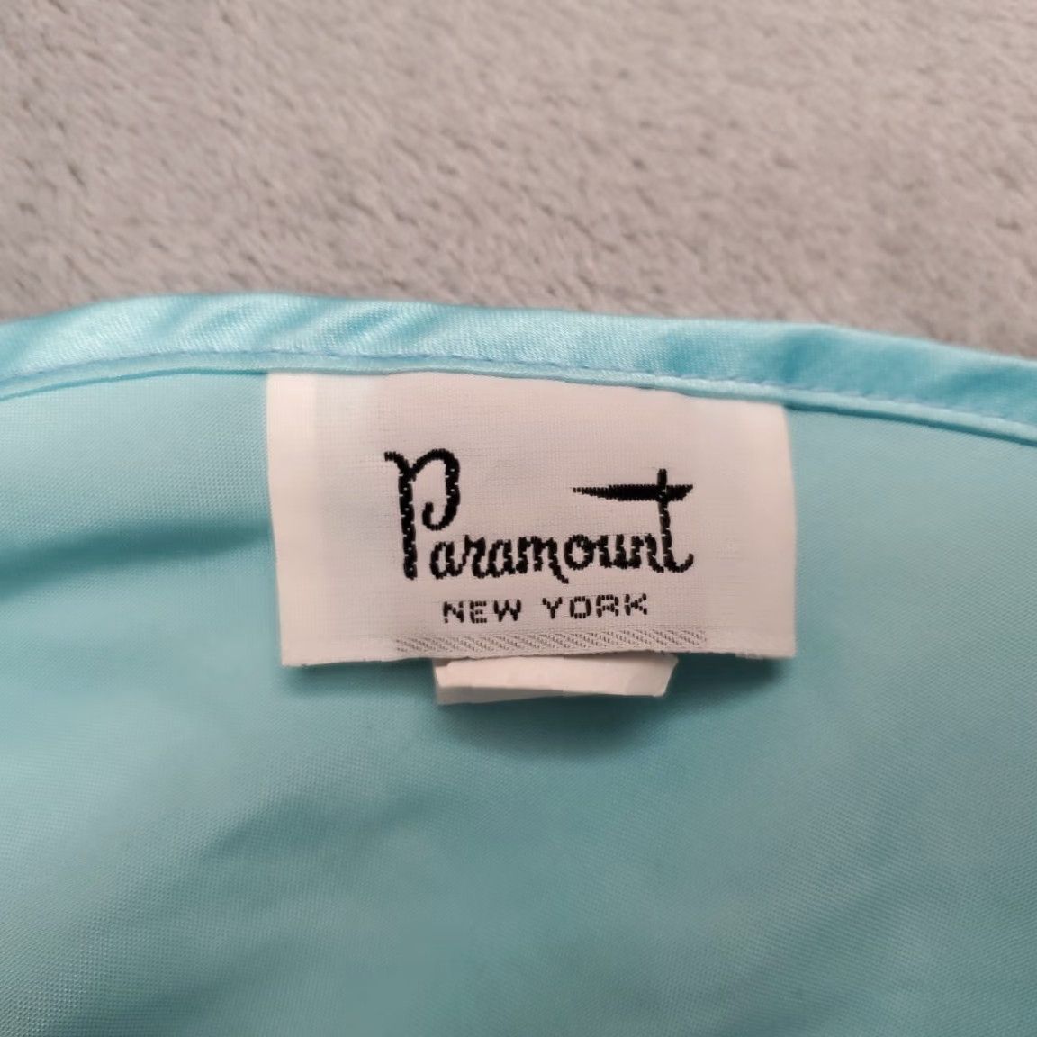 Vintage VINTAGE Paramount Camisole Womens S Blue Ivory Satin Slip Top Lace Bow 70s Retro Size S / US 4 / IT 40 - 4 Thumbnail