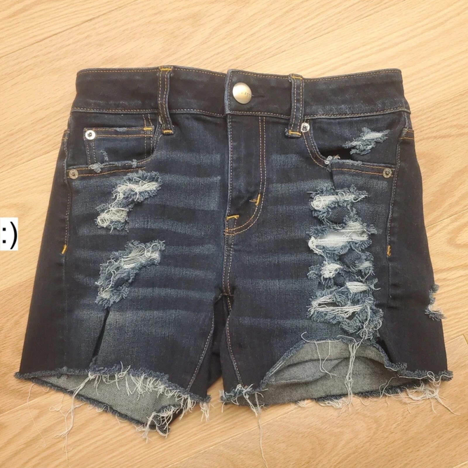 American Eagle Outfitters American Eagle Jeans Shorts Size 25" / US 0 / IT 36 - 1 Thumbnail