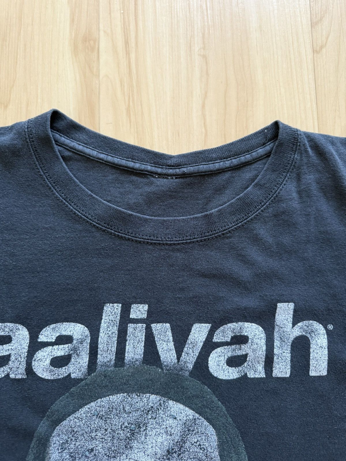 Vintage Vintage Aaliyah Y2K 2000s Promo Rap Hip Hop T Shirt Size US L / EU 52-54 / 3 - 4 Thumbnail