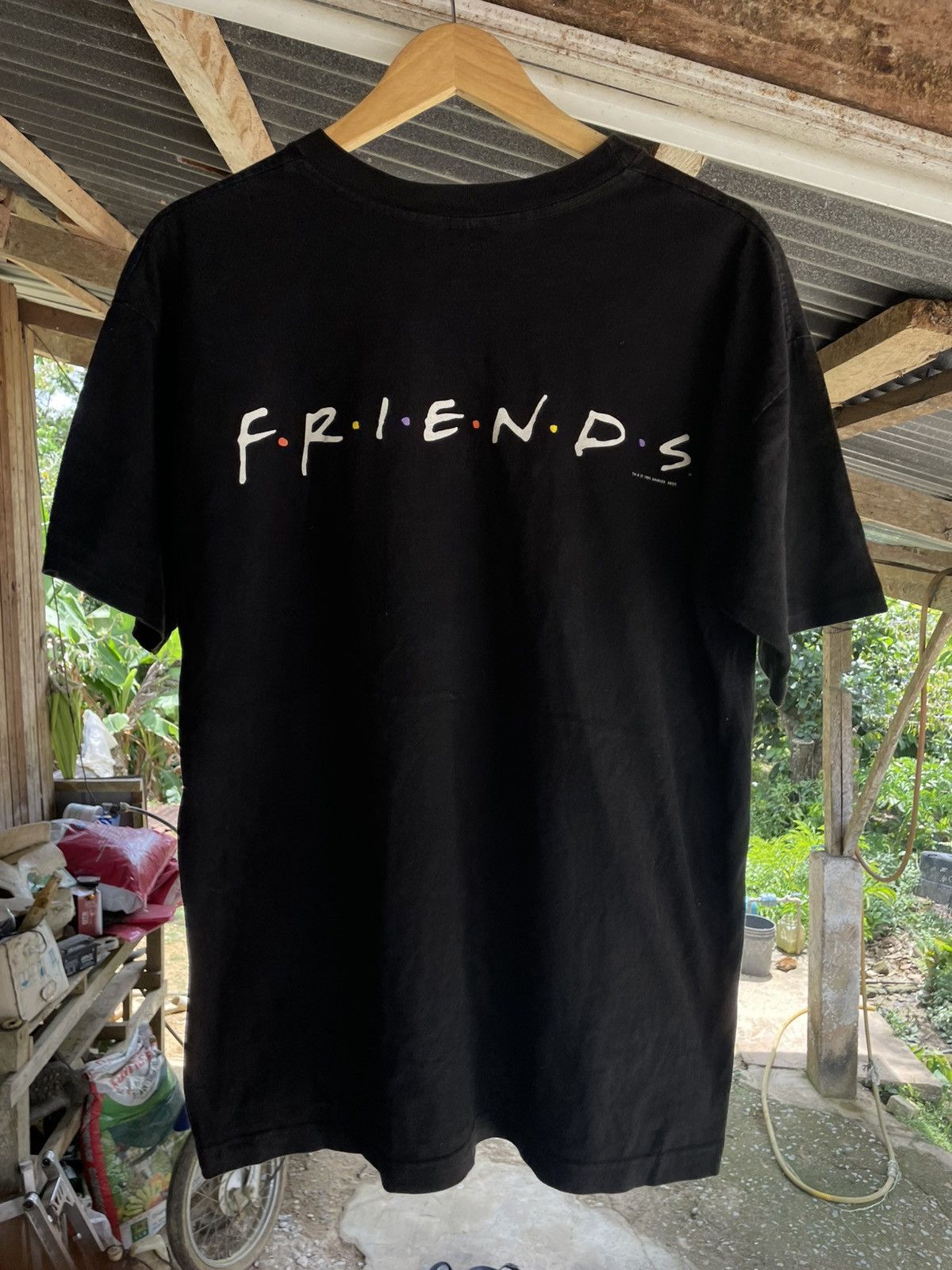 Vintage Vintage Friends movie 1995 stanley desantis tshirt Size US L / EU 52-54 / 3 - 1 Thumbnail
