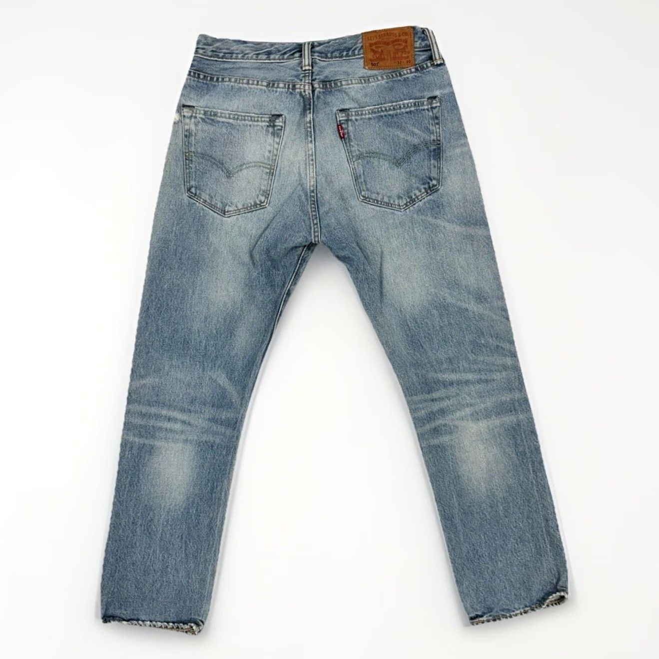Levi's VINTAGE Levi’s 501 XX Jeans Men 32x30 Distressed Ripped Thrashed Blue Denim Cotton Jeans Size US 32 / EU 48 - 2 Thumbnail