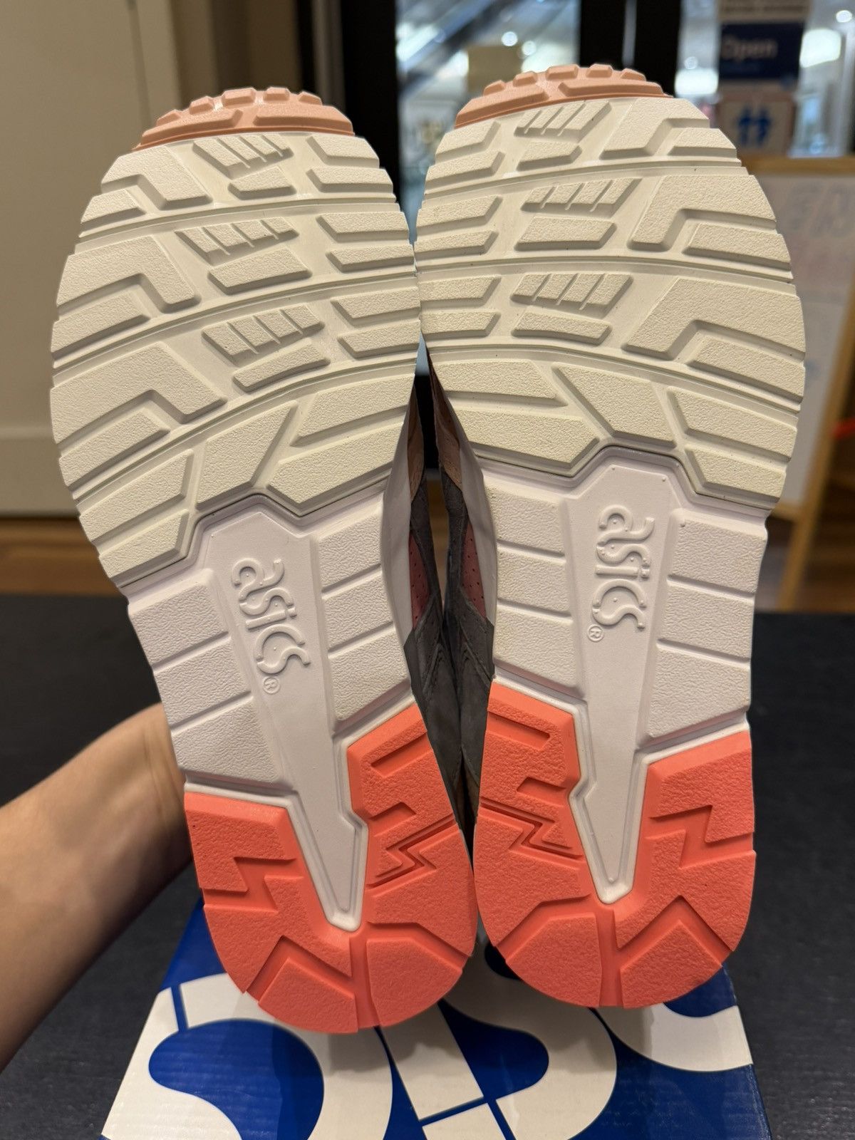 Asics Asics Gel-Lyte V ‘Pastel’ Size US 8 / EU 41 - 5 Thumbnail