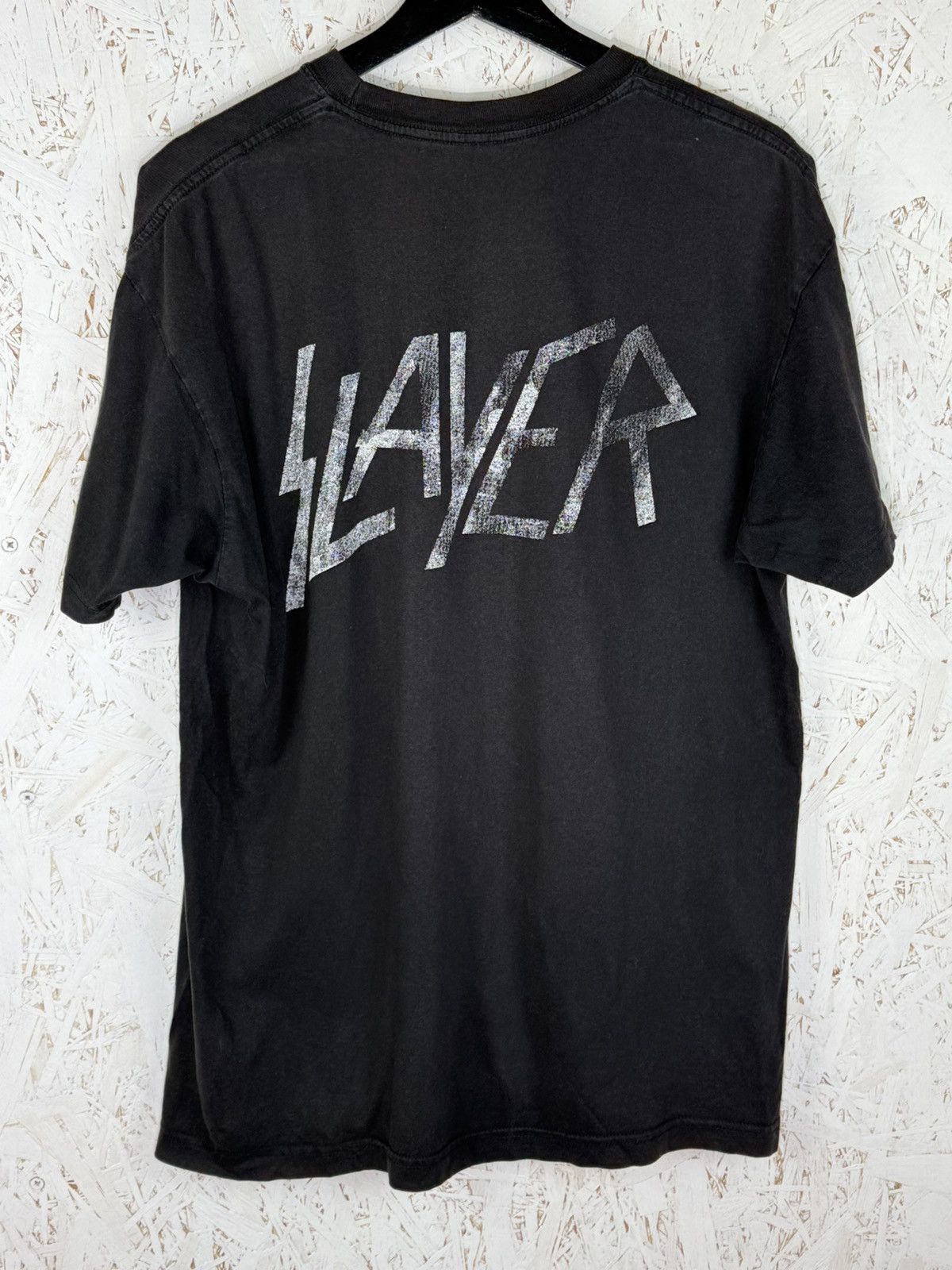 Band Tees 00s Vintage Slayer Iron Cross Skull Thrash Metal Band Tee ~L Size US L / EU 52-54 / 3 - 6 Thumbnail