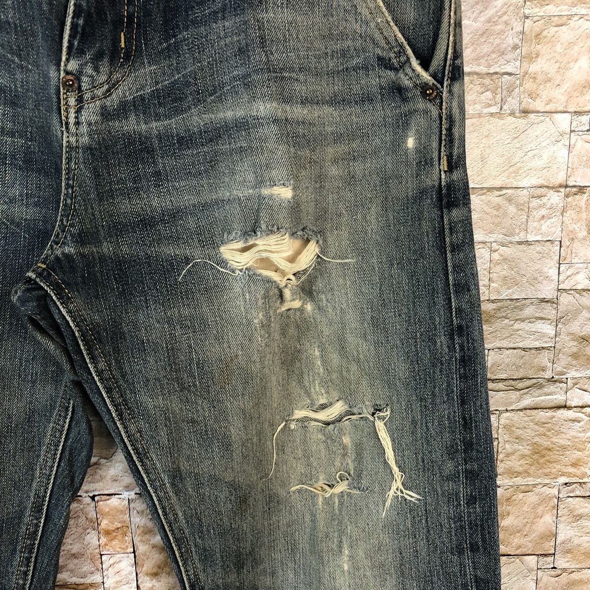 Japanese Brand Top Valu Blue Distressed Denim Pants #A1117 Size US 30 / EU 46 - 9 Thumbnail