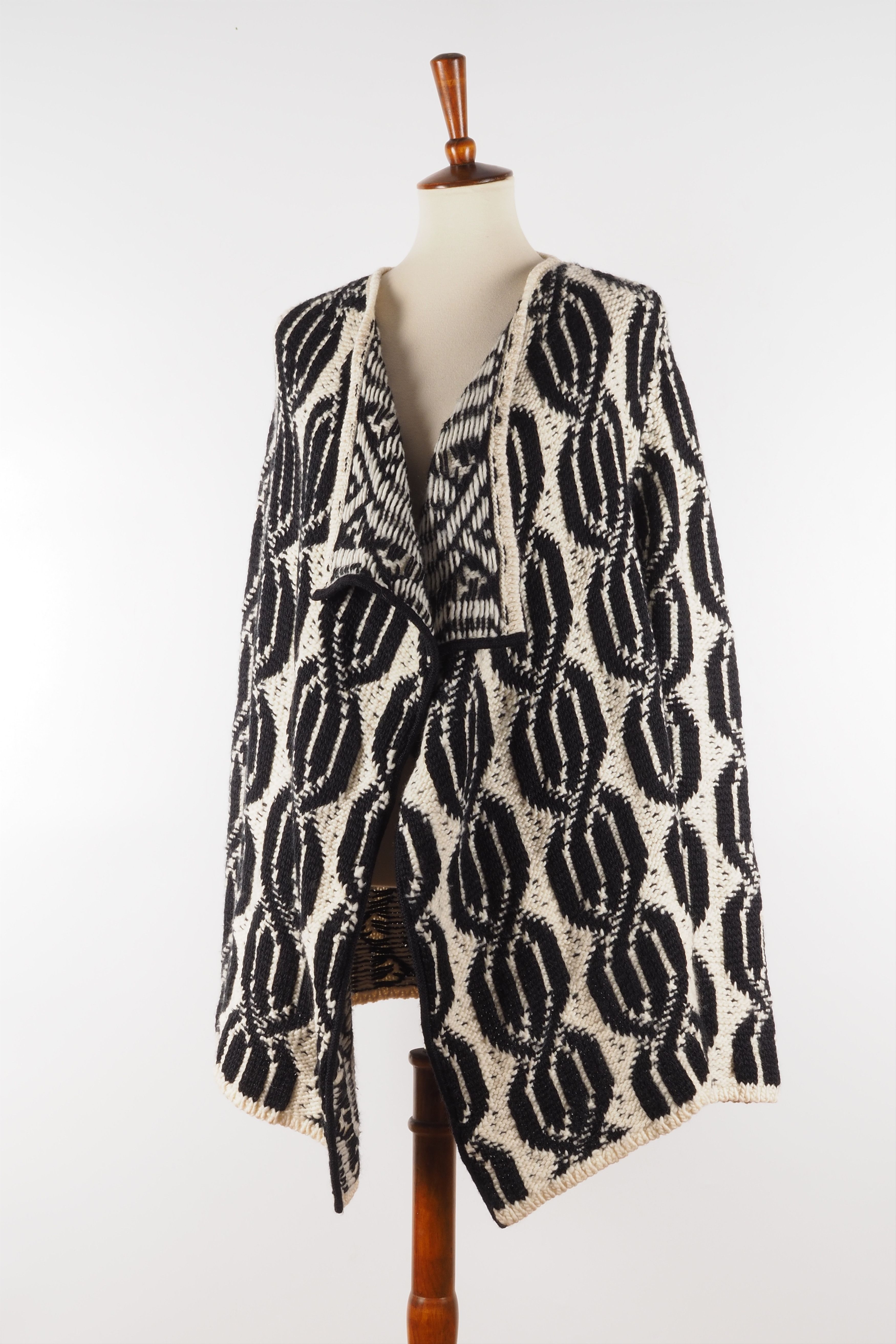 ba&sh Ba&sh Cardinal Cozy Boho Wool Oversized Cape Cardigan Size L / US 10 / IT 46 - 6 Thumbnail